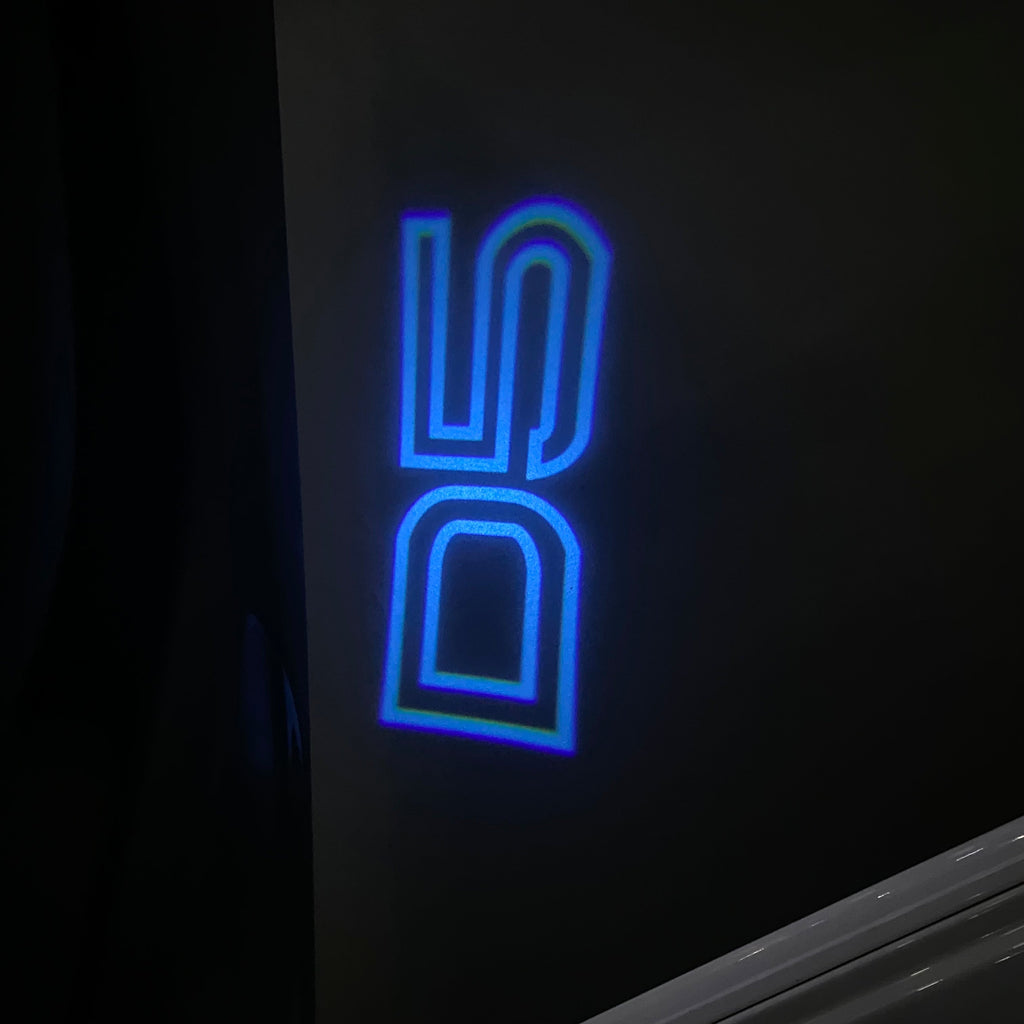 ALPINA D5 LOGO PROJECTOT LIGHTS  (quantity 1 = 1 sets/2 door lights) Nr.07A17