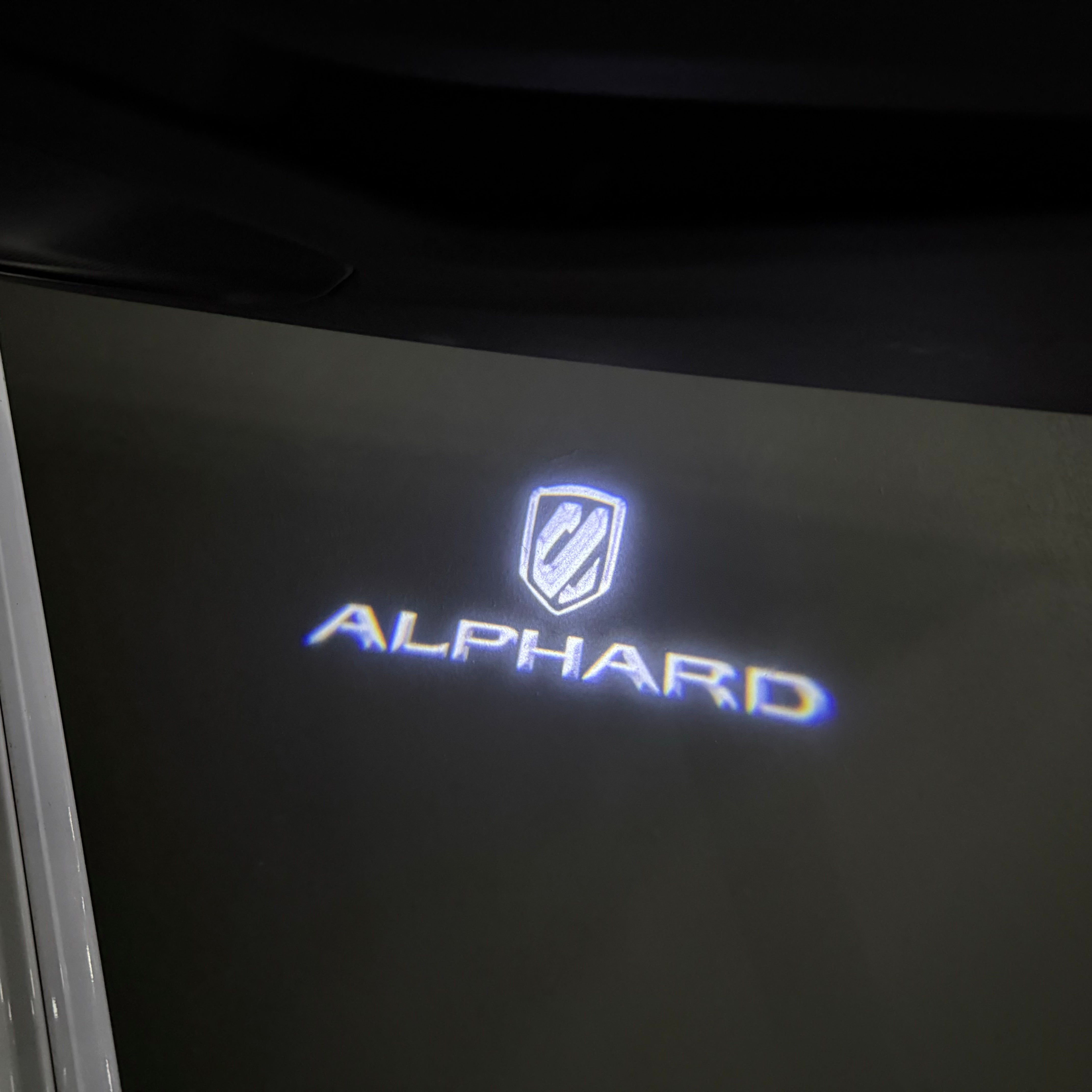 Toyota ALPHARD LOGO PROJECROTR LIGHTS Nr.02 (quantity 1 = 1 sets/2