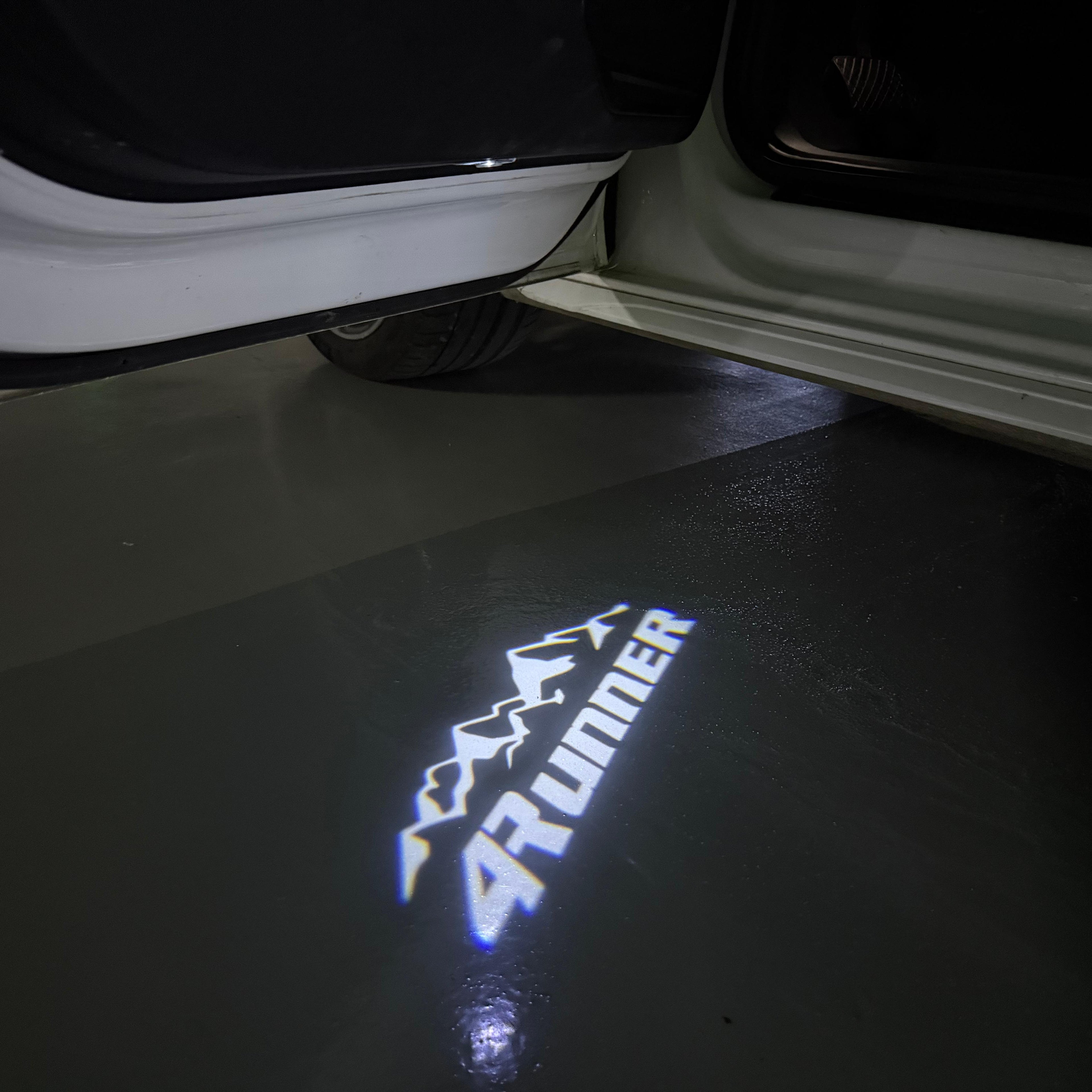 Toyota  4-Runner LOGO PROJECROTR LIGHTS Nr.02 (quantity 1 = 1 sets/2 door lights)T05