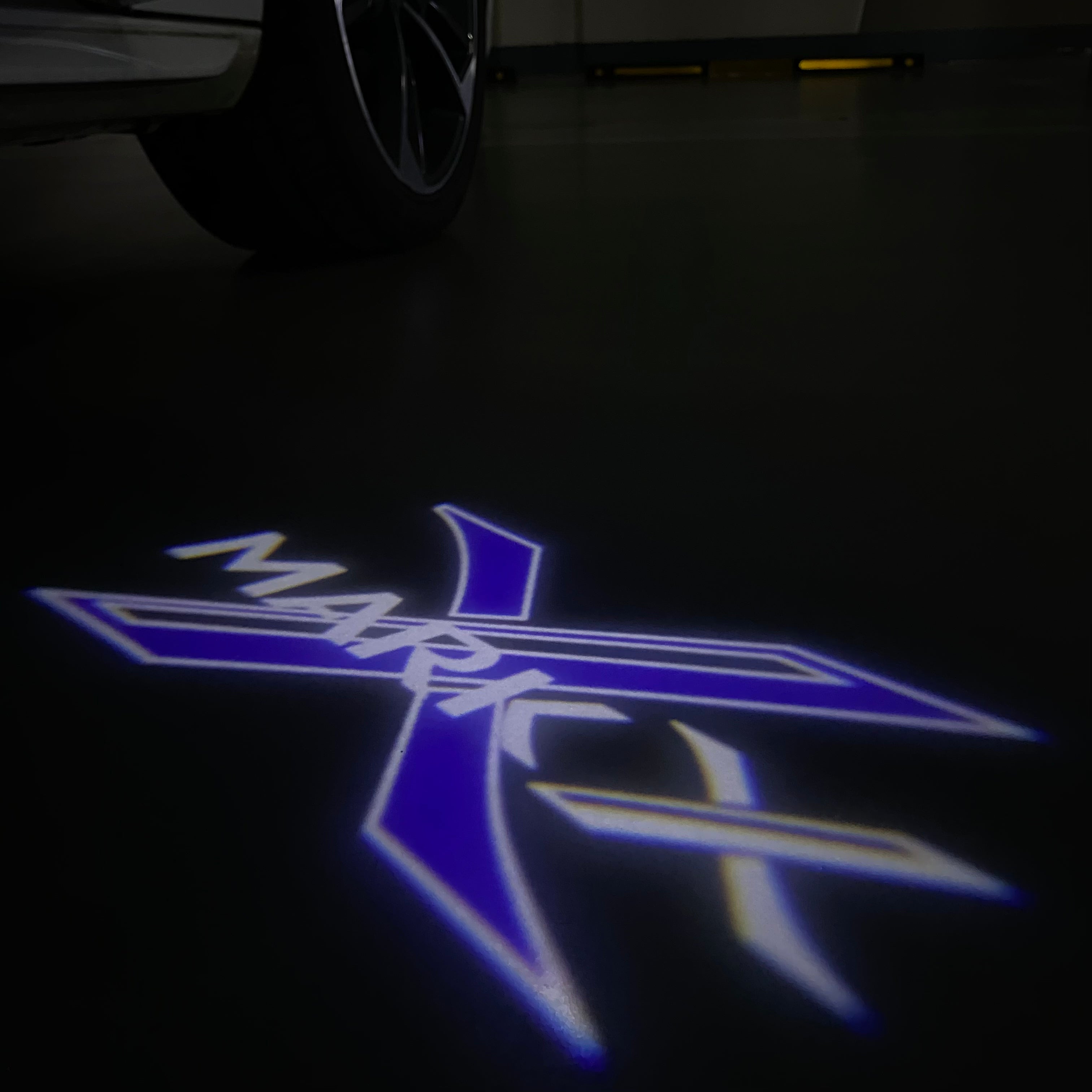 Toyota MARK X LOGO PROJECROTR LIGHTS Nr.02 (quantity 1 = 1 sets/2