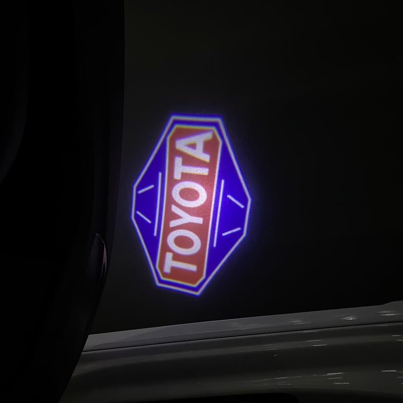 Toyota  Orignal LOGO PROJECROTR LIGHTS Nr.02 (quantity 1 = 1 sets/2 door lights)T75