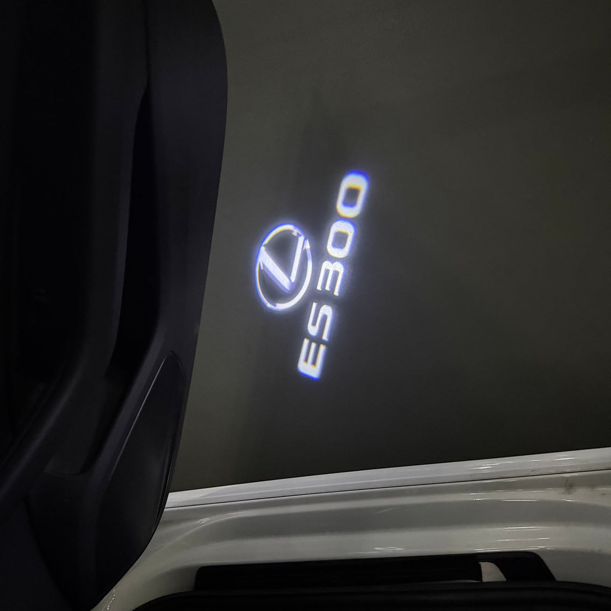 Lexuz Light LEXUS ES 300 LOGO PROJECROTR LIGHTS (quantity 1 = 1 sets/2 door lights ...