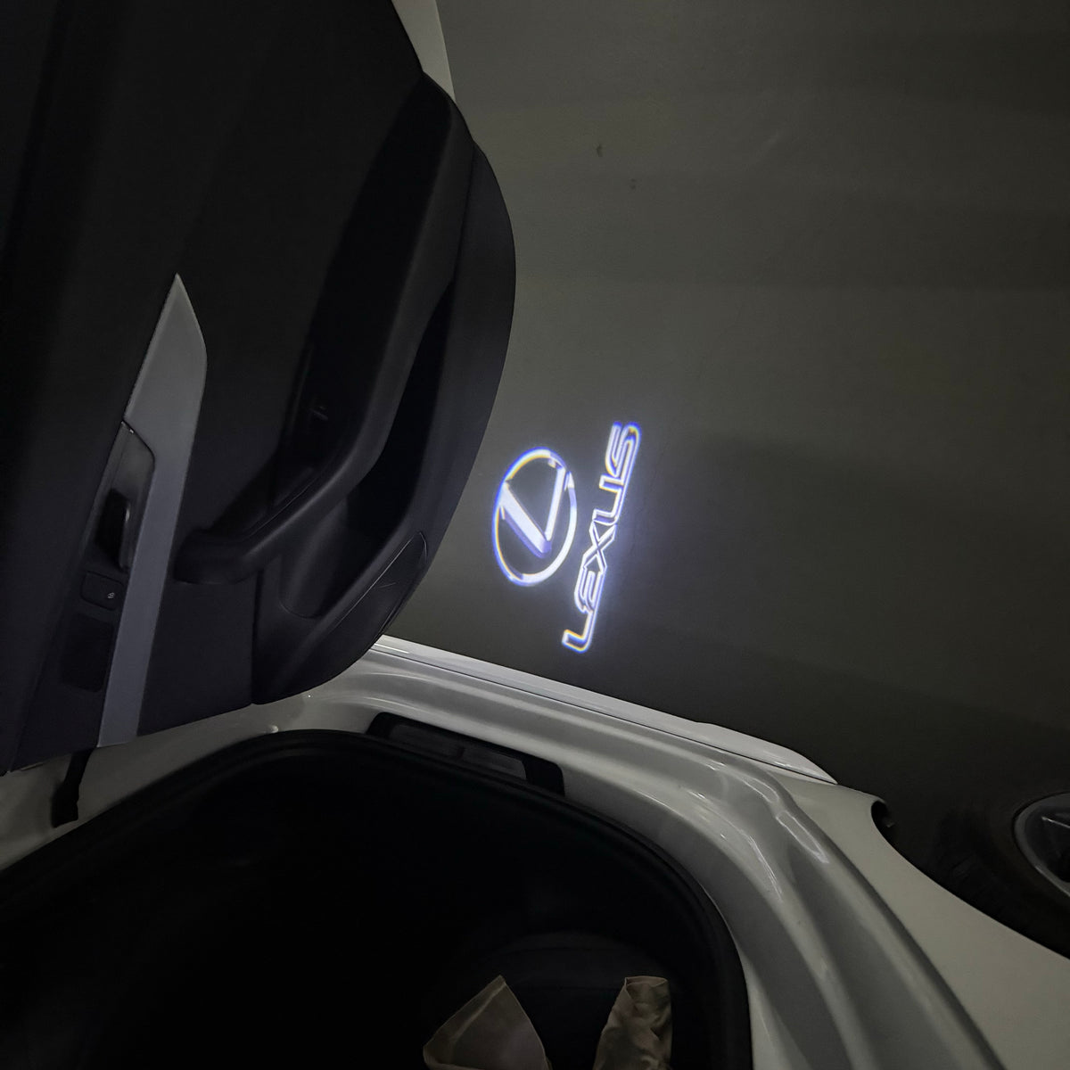 Lexuz Light LEXUS Original LOGO PROJECROTR LIGHTS (quantity 1 = 1 sets/2 door ligh ...