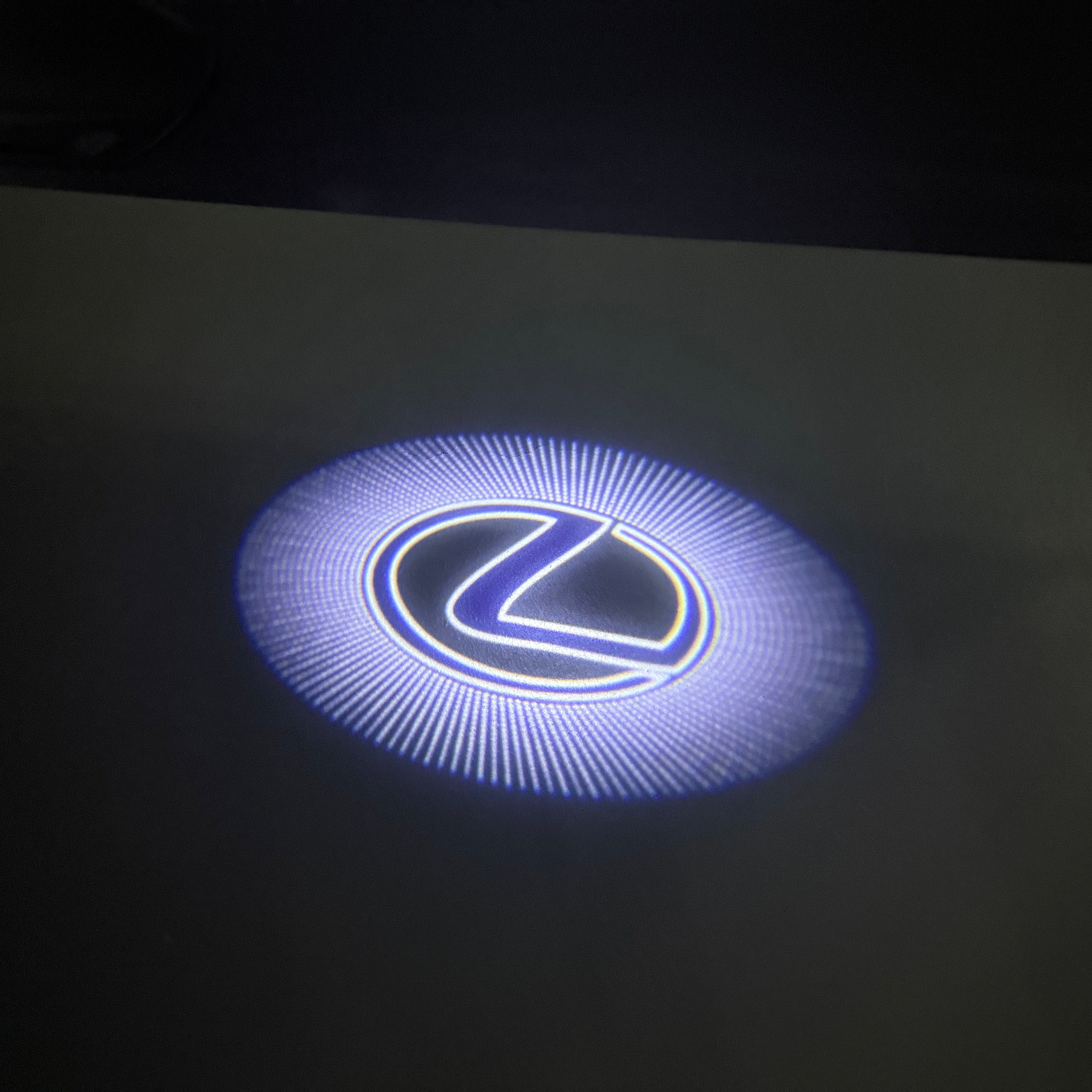 LEXUS Original LOGO PROJECROTR LIGHTS (quantity 1 = 1 sets/2 door lights) Nr.220V59