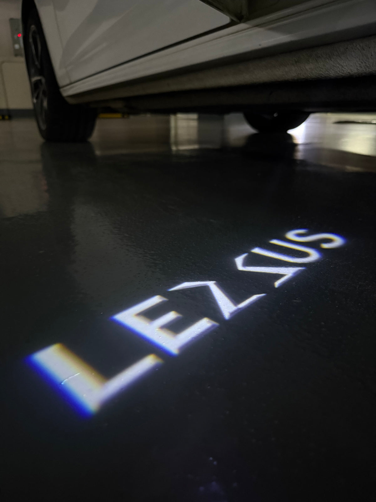 Lexuz Light LEXUS Original LOGO PROJECROTR LIGHTS (quantity 1 = 1 sets/2 door ligh ...