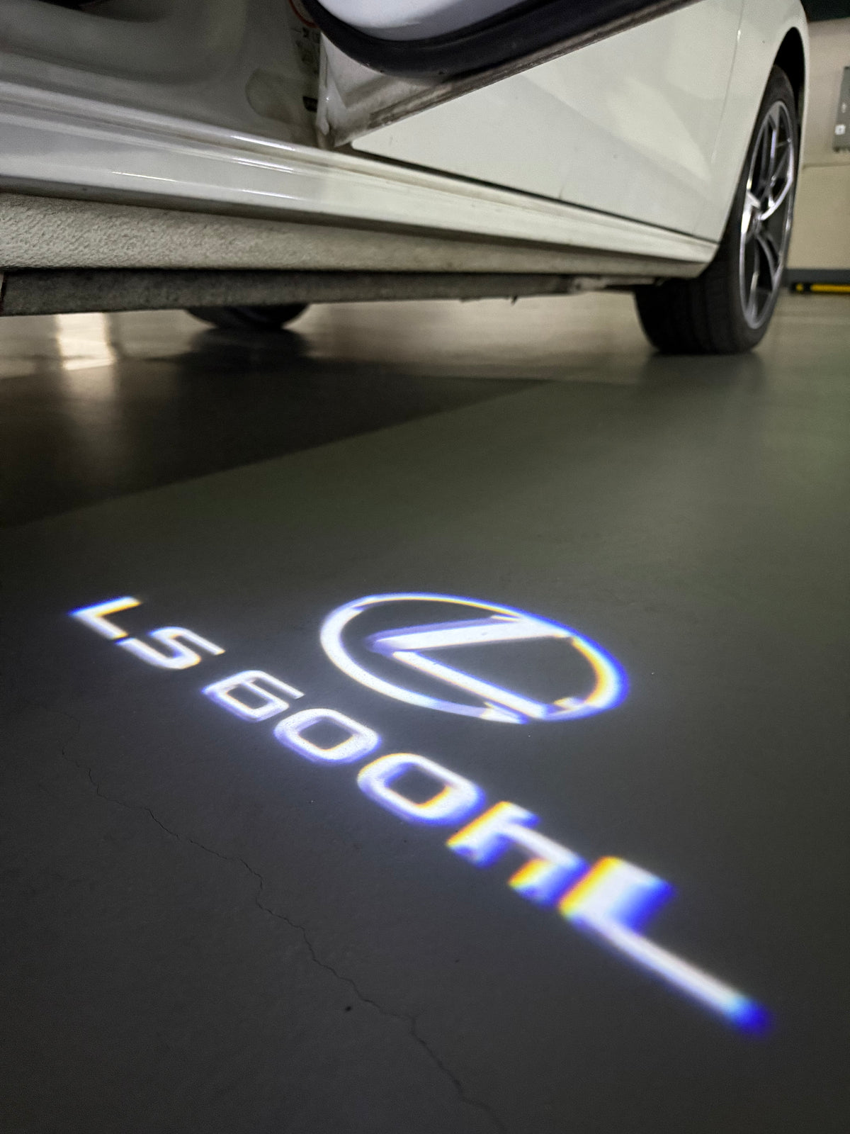 Lexuz Light LEXUS LS 600hL LOGO PROJECROTR LIGHTS (quantity 1 = 1 sets/2 door ligh ...