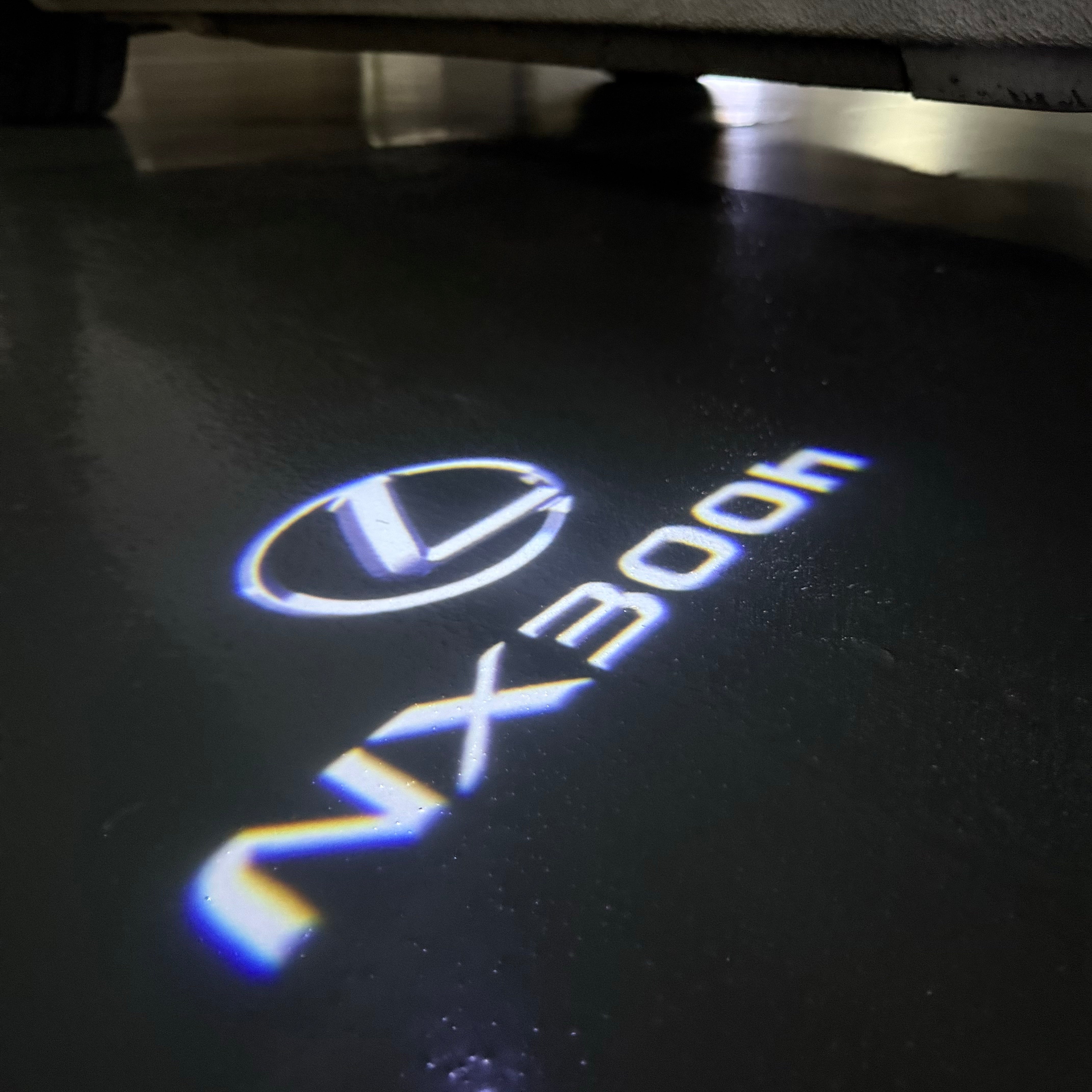 LEXUS NX 300 h LOGO PROJECROTR LIGHTS (quantity 1 = 1 sets/2 door