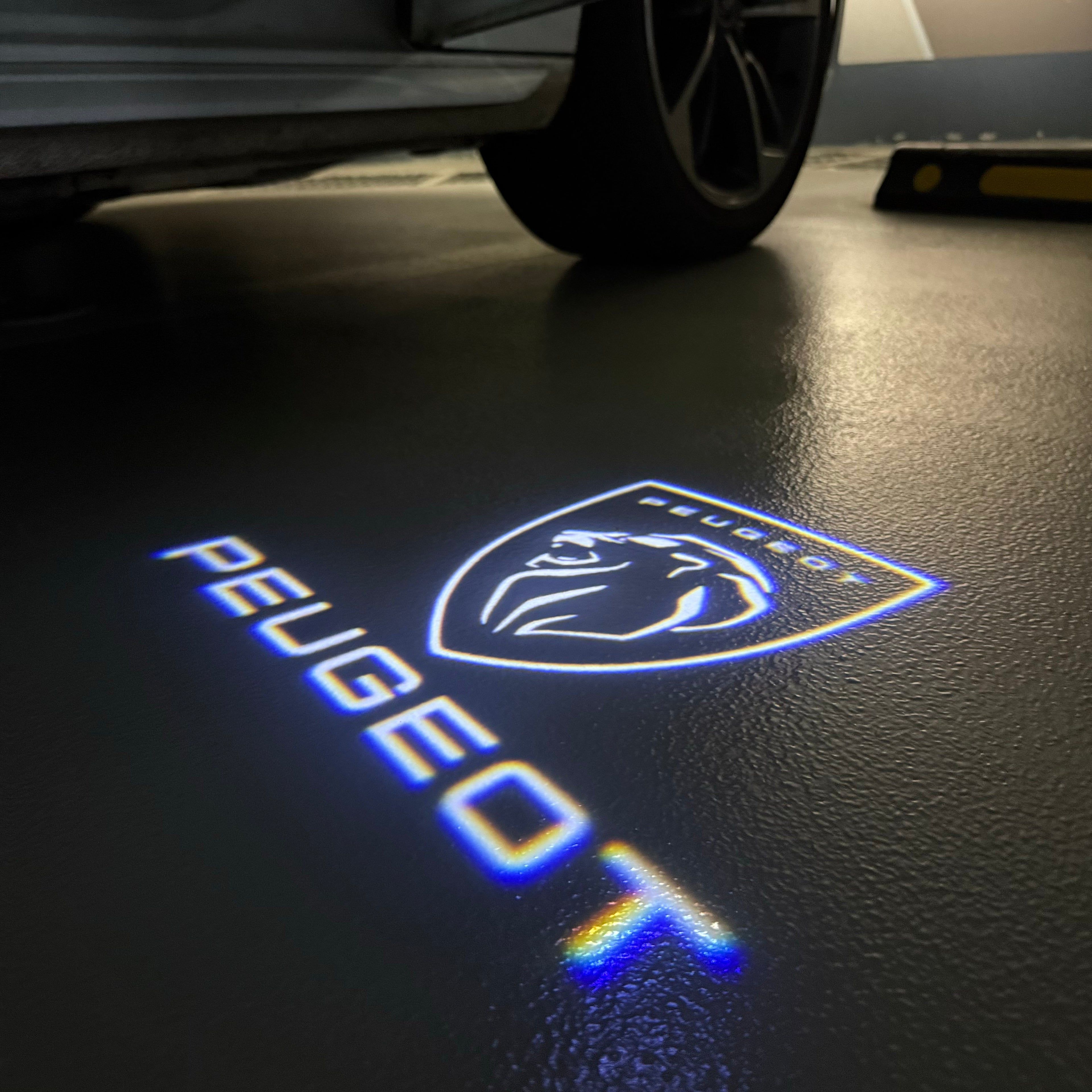 PEUGEOT ORIGINAL LOGO PROJECTOT LIGHTS    (quantity 1 = 2 Logo Films /2 door lights）Nr.30HH10