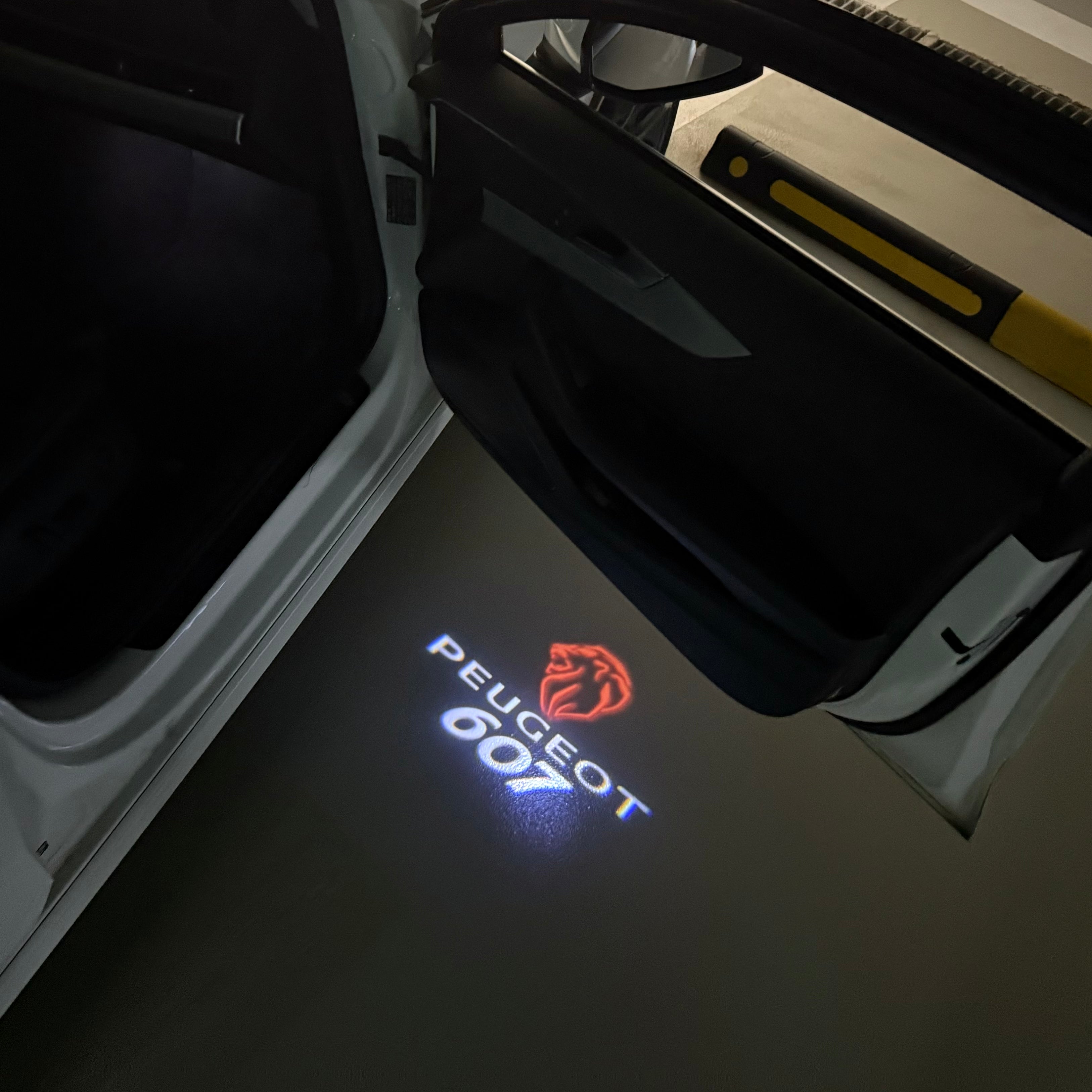 PEUGEOT 607 LOGO PROJECTOT LIGHTS    (quantity 1 = 2 Logo Films /2 door lights）Nr.30HH36