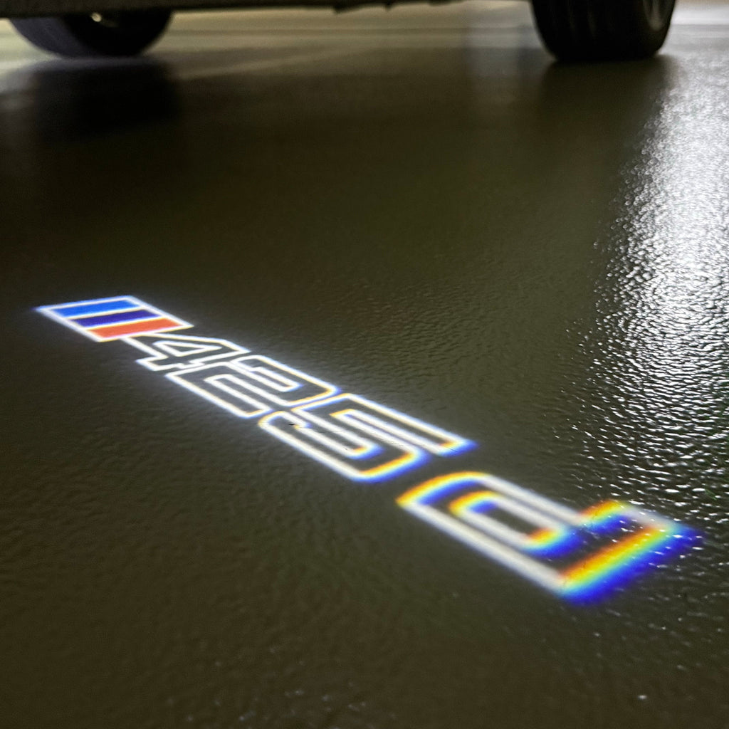 BMW  4 SERIES 425 d  LOGO PROJECTOT LIGHTS (quantity 1 = 1 sets/2 door lights)Nr.bmw00174