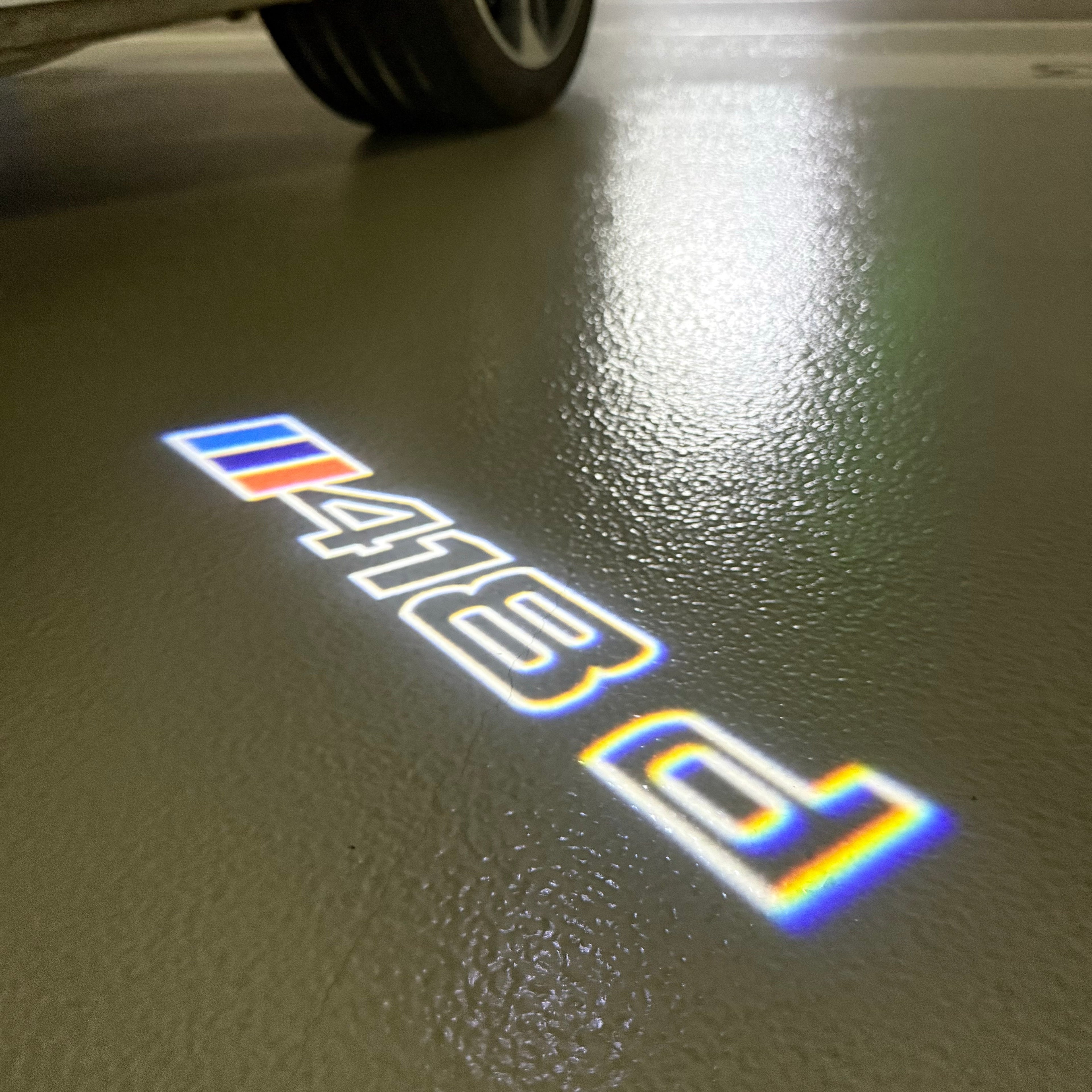 BMW 4 SERIES 418 d  LOGO PROJECTOT LIGHTS (quantity 1 = 1 sets/2 door lights)Nr.bmw00181