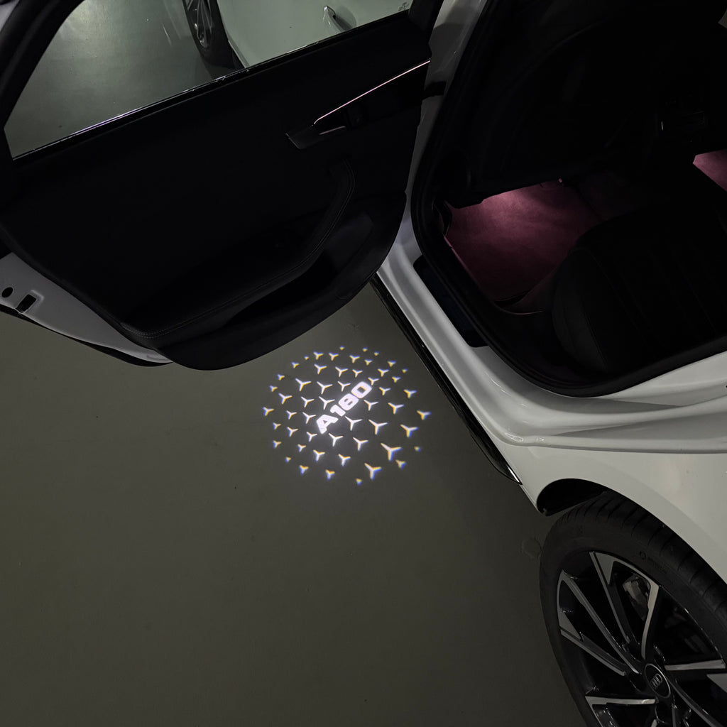 MERCEDES BENZ A180 LOGO PROJECTOT LIGHTS  (quantity 1 = 1 set /2 door lights with 2 logo films)Nr.02M028