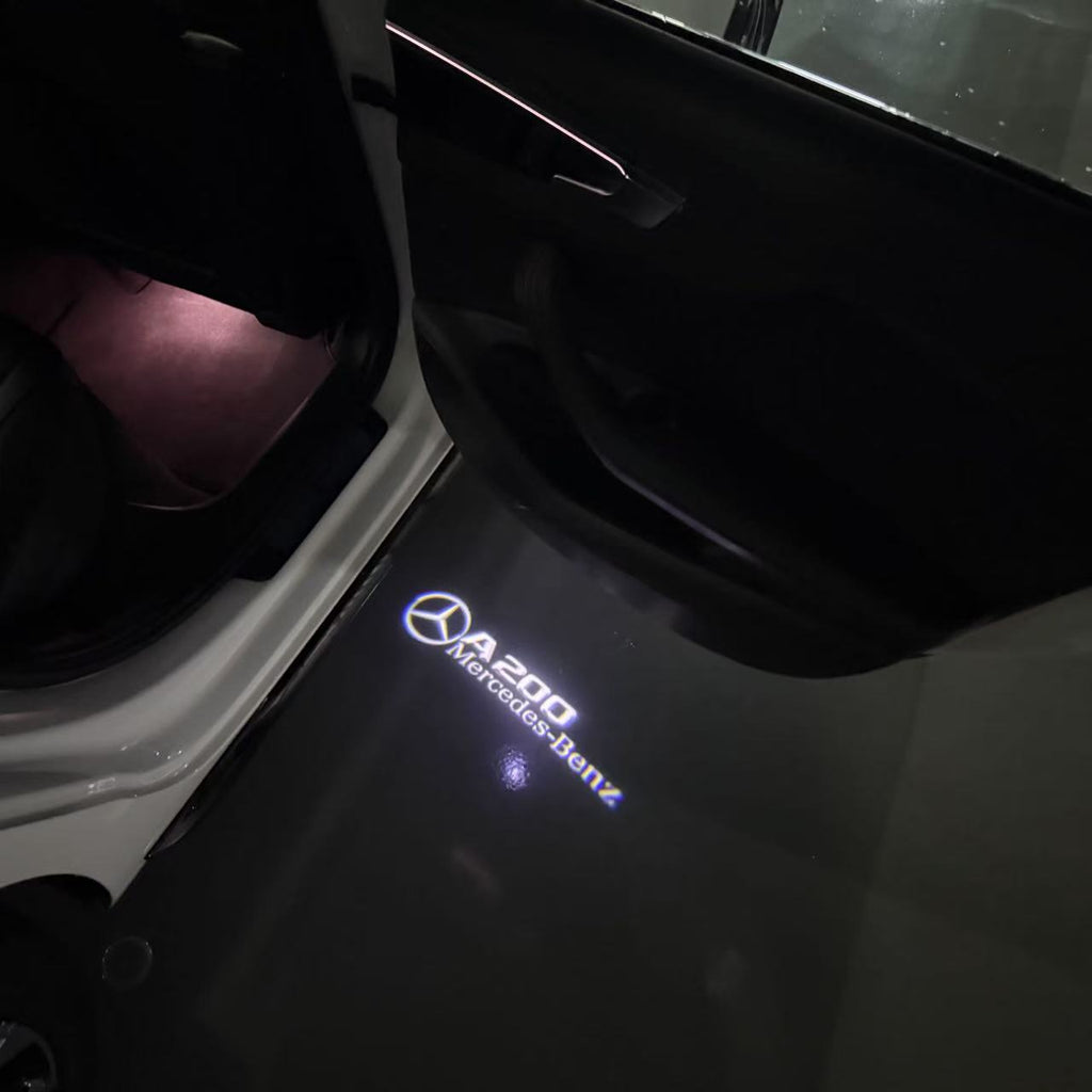 MERCEDES BENZ A200 LOGO PROJECTOT LIGHTS  (quantity 1 = 1 set /2 door lights with 2 logo films)Nr.02M024