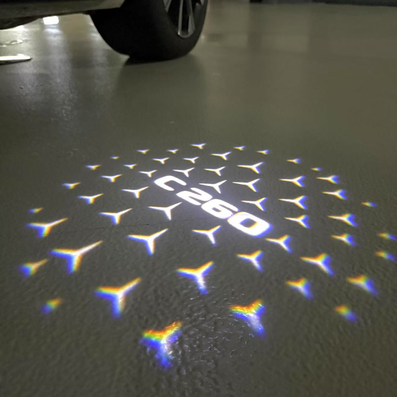 MERCEDES BENZ C260 LOGO PROJECTOT LIGHTS  (quantity 1 = 1 set /2 door lights with 2 logo films)Nr.02M55