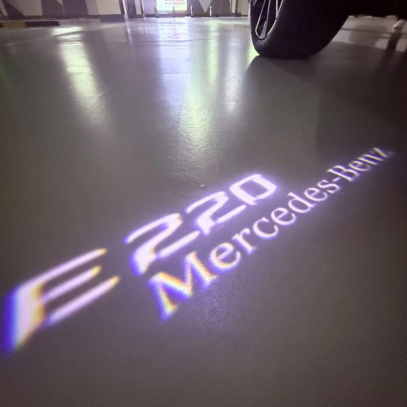 MERCEDES BENZ E220 LOGO PROJECTOT LIGHTS  (quantity 1 = 1 set /2 door lights with 2 logo films)Nr.02M98