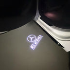 MERCEDES BENZ E260 LOGO PROJECTOT LIGHTS  (quantity 1 = 1 set /2 door lights with 2 logo films)Nr.02M82