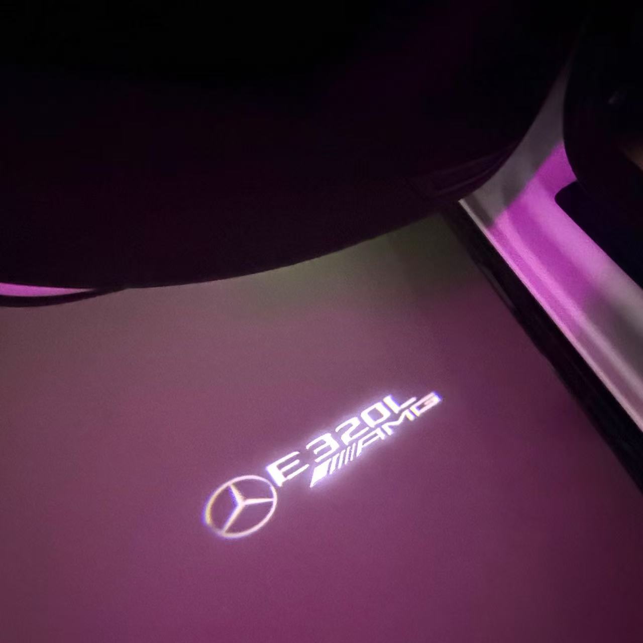 MERCEDES BENZ E320L LOGO PROJECTOT LIGHTS  (quantity 1 = 1 set /2 door lights with 2 logo films)Nr.02M95