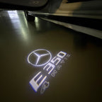 MERCEDES BENZ E350 LOGO PROJECTOT LIGHTS  (quantity 1 = 1 set /2 door lights with 2 logo films)Nr.02M94