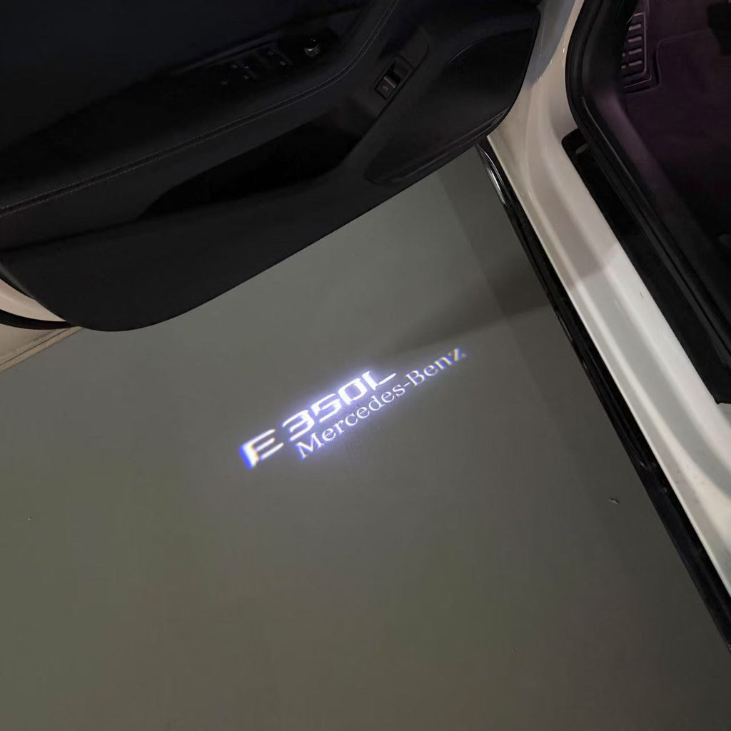 MERCEDES BENZ E350L LOGO PROJECTOT LIGHTS  (quantity 1 = 1 set /2 door lights with 2 logo films)Nr.02M92