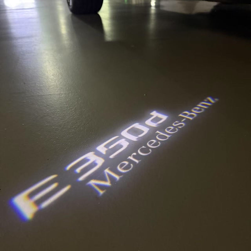 MERCEDES BENZ E350d LOGO PROJECTOT LIGHTS  (quantity 1 = 1 set /2 door lights with 2 logo films)Nr.02M74