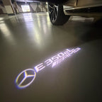 MERCEDES BENZ E350eL LOGO PROJECTOT LIGHTS  (quantity 1 = 1 set /2 door lights with 2 logo films)Nr.02M104