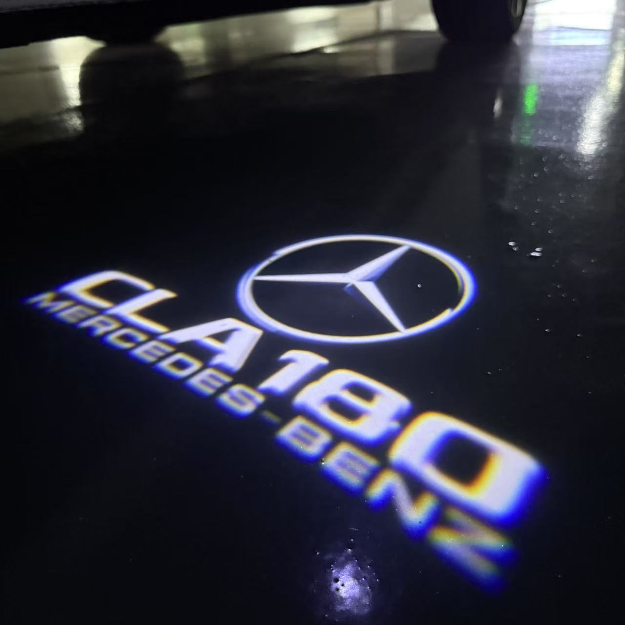 MERCEDES BENZ CLA 180 LOGO PROJECTOT LIGHTS  (quantity 1 = 1 set /2 door lights with 2 logo films)Nr.02M219