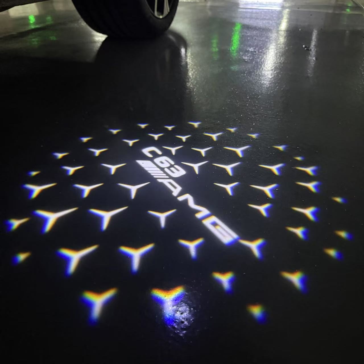 MERCEDES BENZ C63 AMG LOGO PROJECTOT LIGHTS  (quantity 1 = 1 set /2 door lights with 2 logo films)Nr.02M296