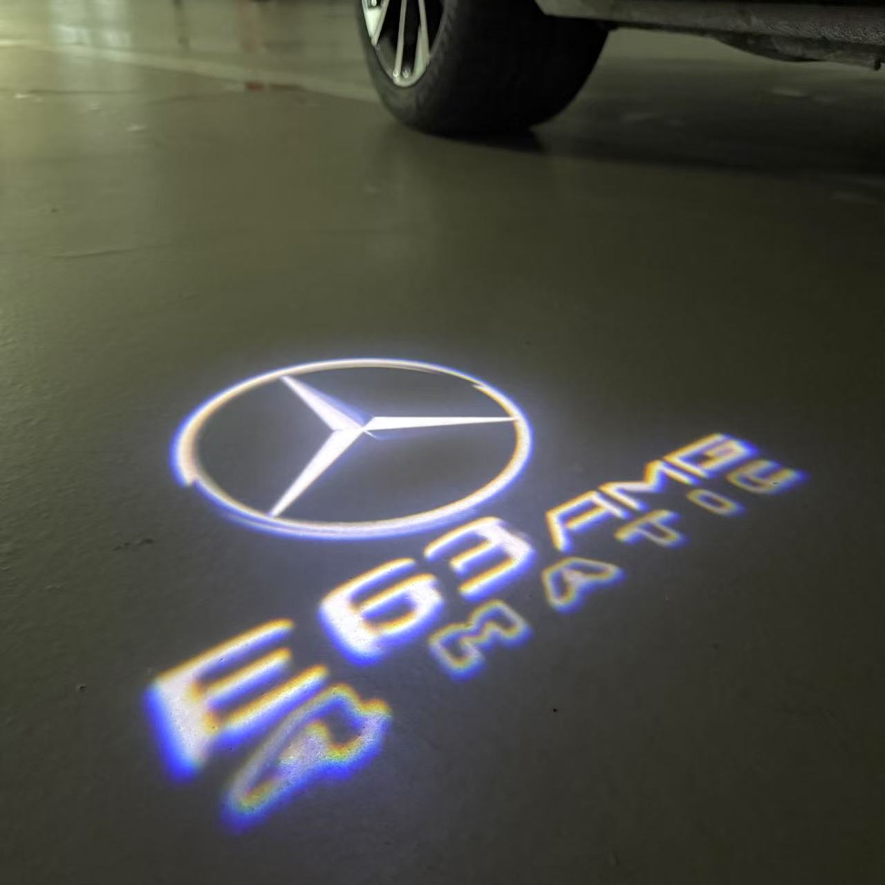 MERCEDES BENZ E63 AMG LOGO PROJECTOT LIGHTS  (quantity 1 = 1 set /2 door lights with 2 logo films)Nr.02M310
