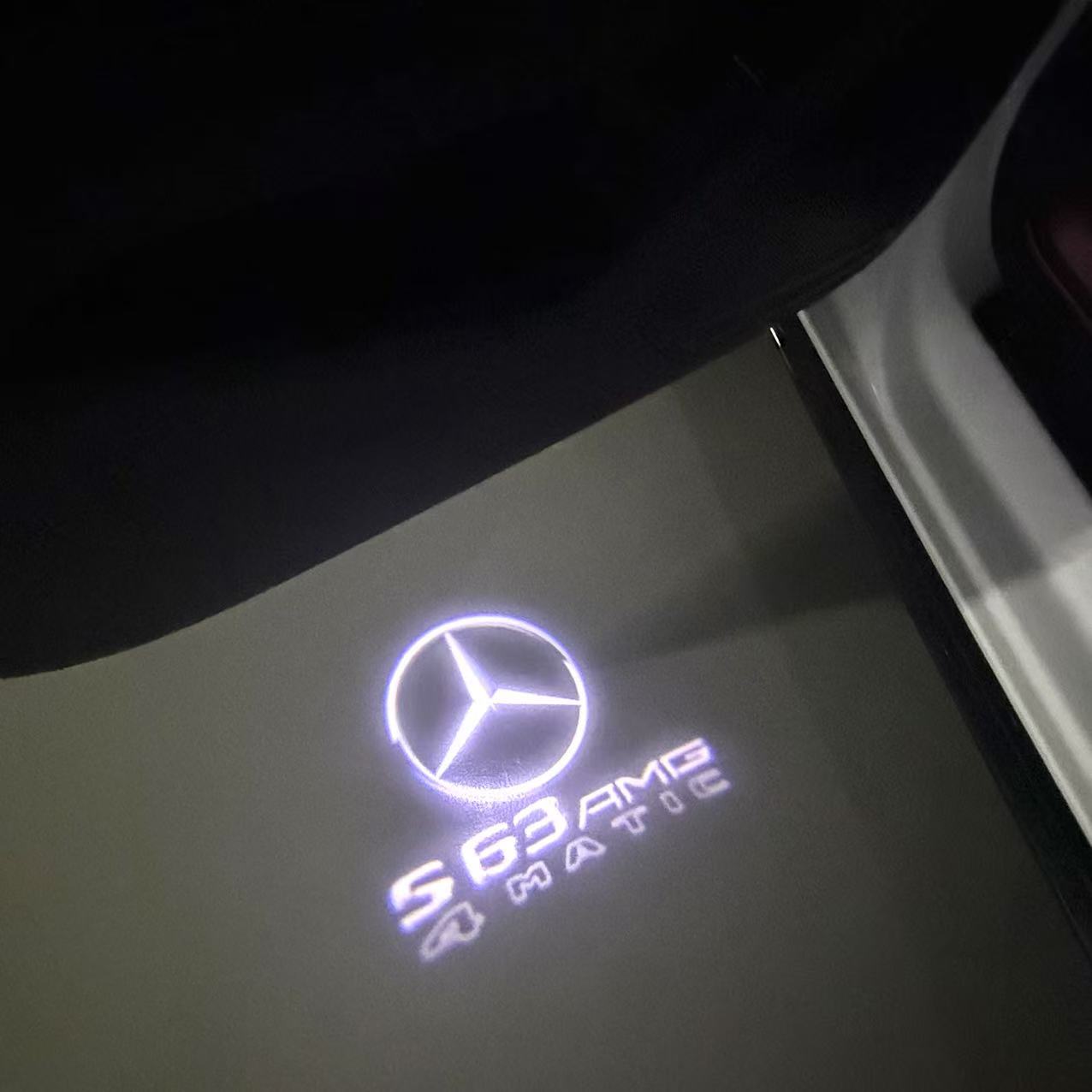 MERCEDES BENZ S63 AMG LOGO PROJECTOT LIGHTS  (quantity 1 = 1 set /2 door lights with 2 logo films)Nr.02M324