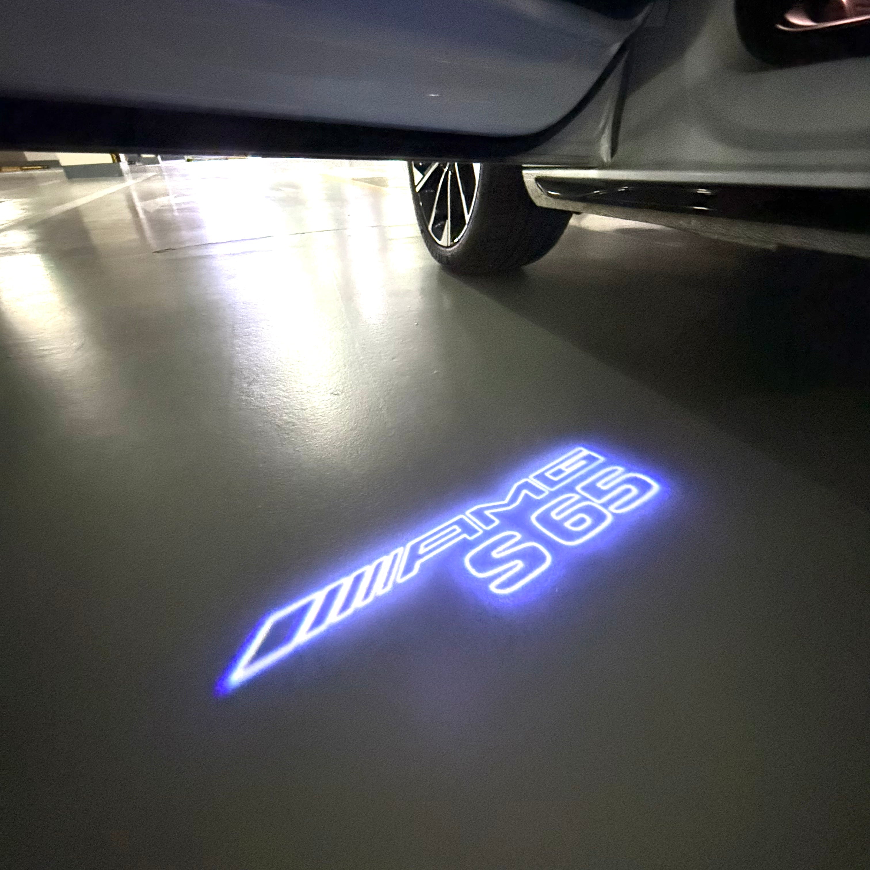 MERCEDES BENZ S65 AMG LOGO PROJECTOT LIGHTS  (quantity 1 = 1 set /2 door lights with 2 logo films)Nr.02M313