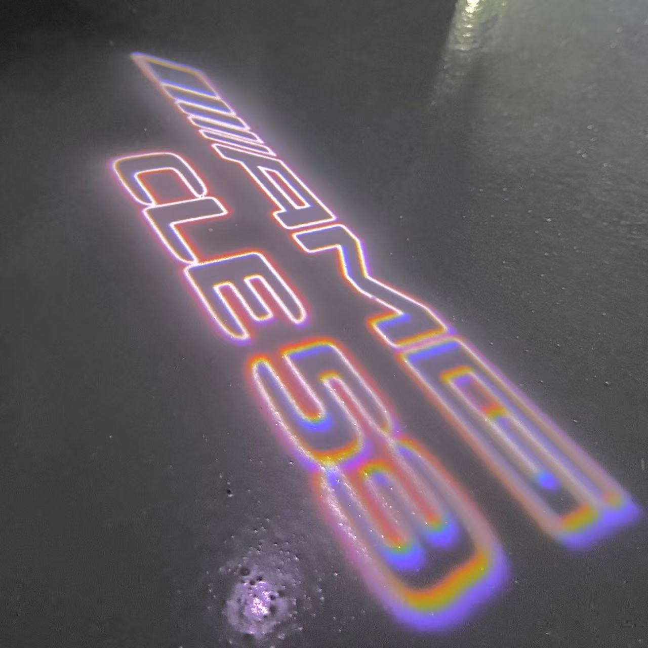 MERCEDES BENZ CLE53 AMG LOGO PROJECTOT LIGHTS  (quantity 1 = 1 set /2 door lights with 2 logo films)Nr.02M328