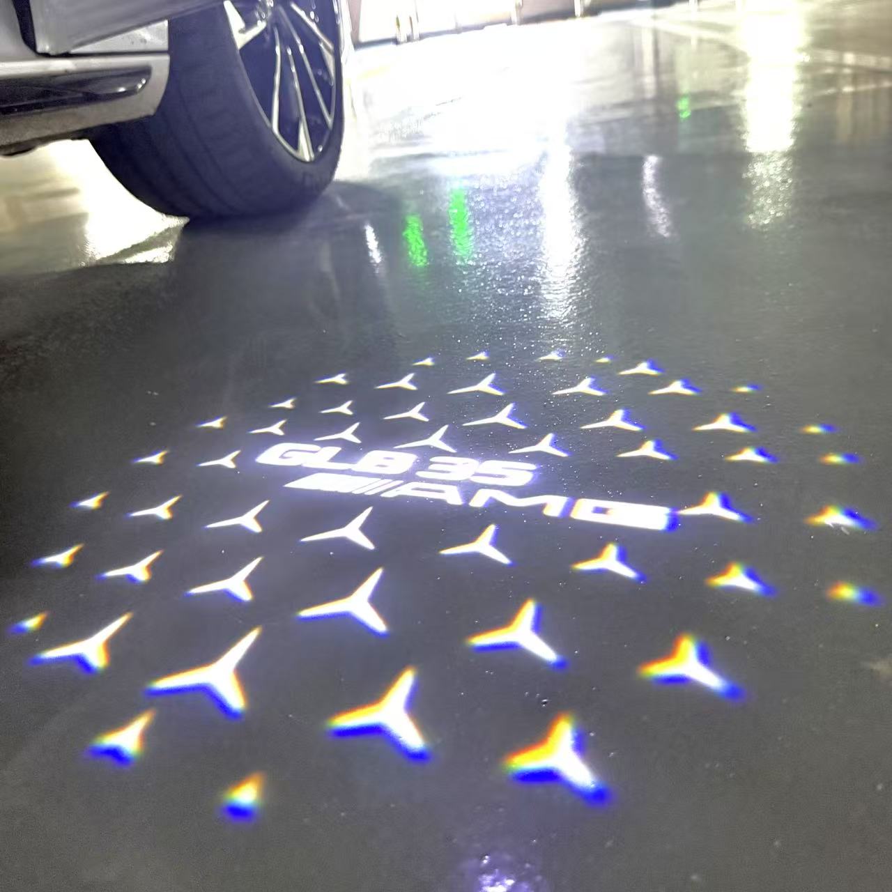 MERCEDES BENZ GLB35 AMG LOGO PROJECTOT LIGHTS  (quantity 1 = 1 set /2 door lights with 2 logo films)Nr.02M352