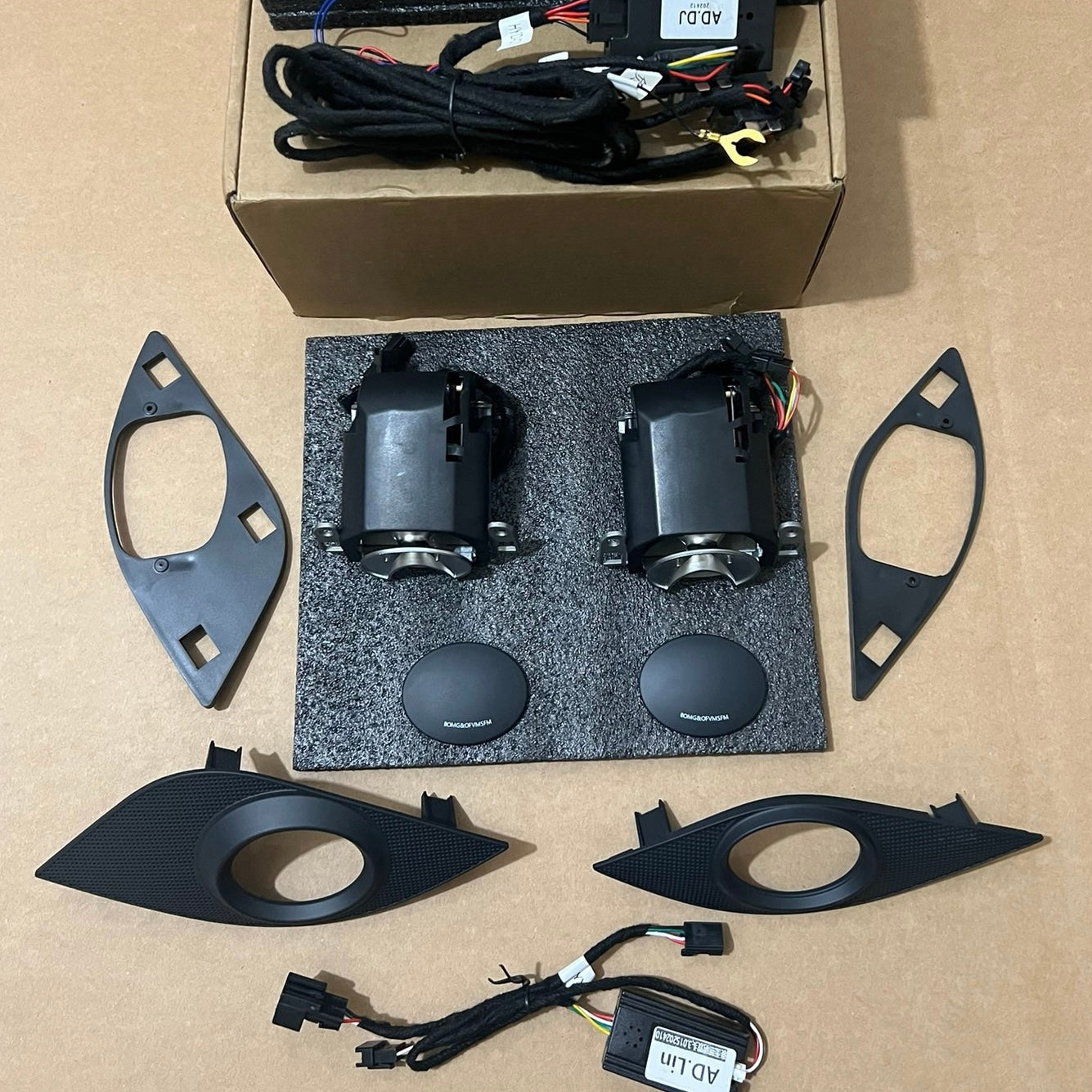 AUDI  A4 / S4 / RS4  - B & O  LED Advanced Sound System