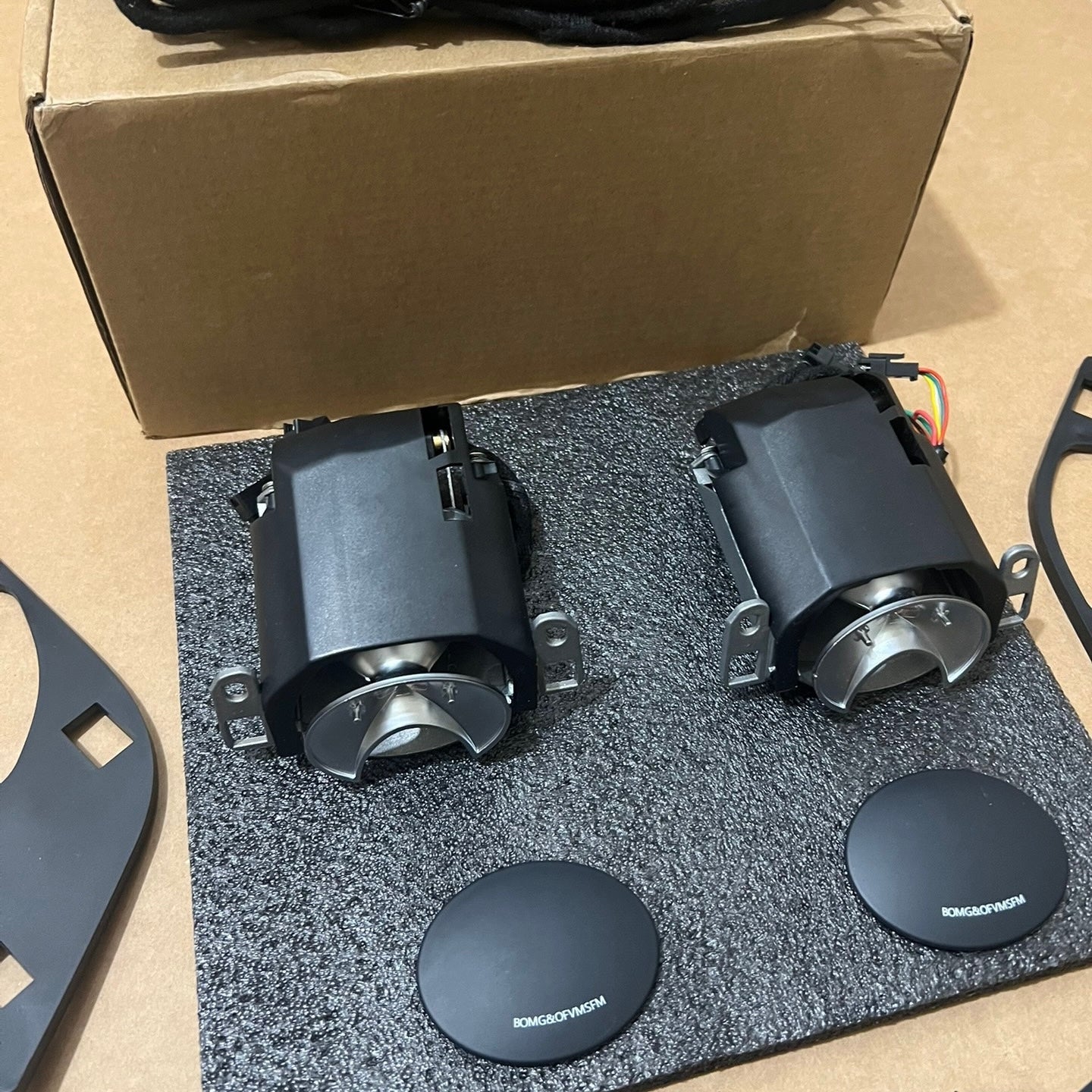 AUDI  A5 / S5 / RS5  - B & O  LED Advanced Sound System