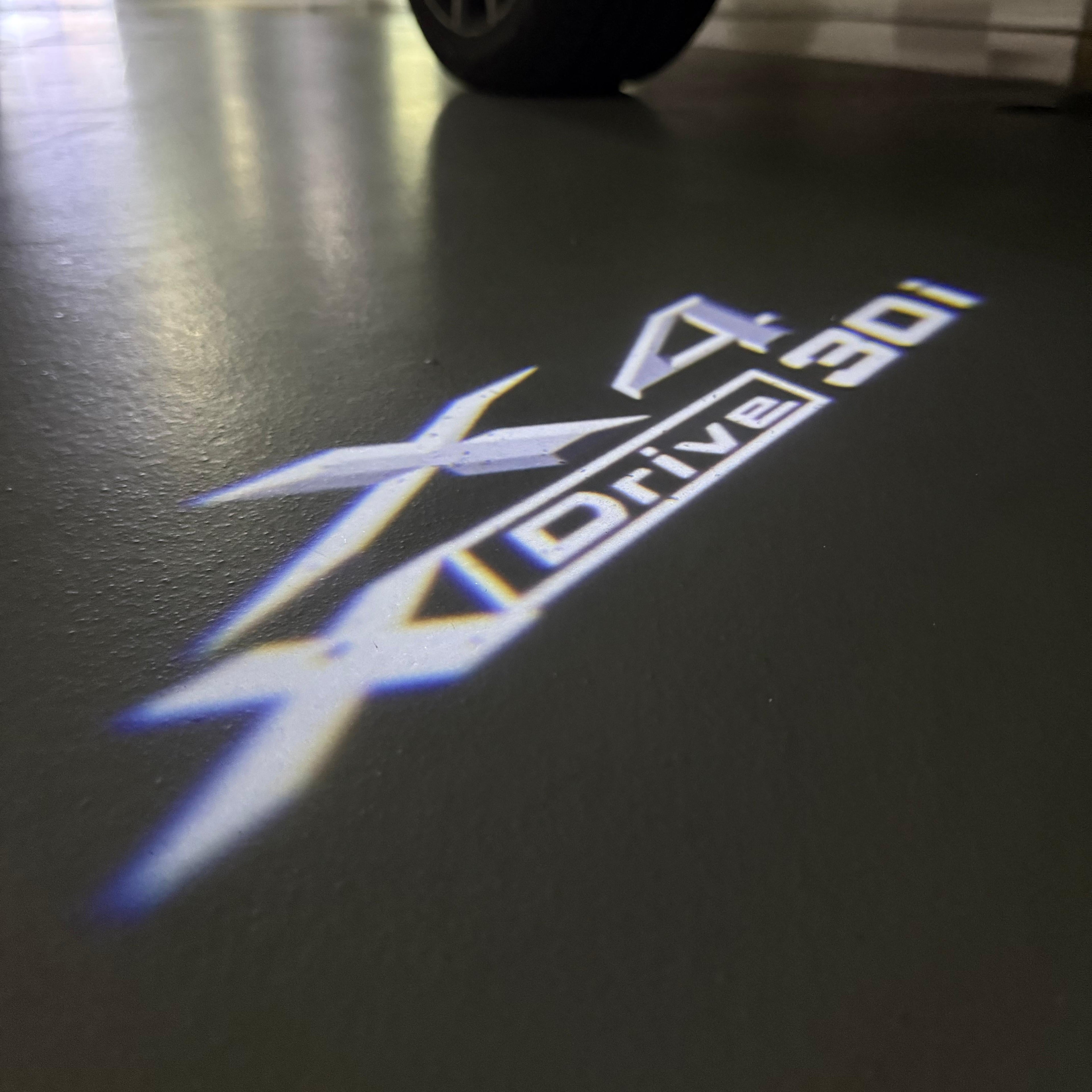 BMW X4 Drive 30i  LOGO PROJECTOT LIGHTS (quantity 1 = 1 sets/2 door lights)Nr.bmw0040