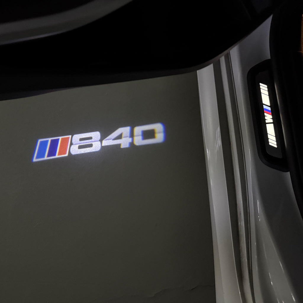 BMW 8 SERIES 840  LOGO PROJECTOT LIGHTS (quantity 1 = 1 sets/2 door lights)Nr.bmw00307