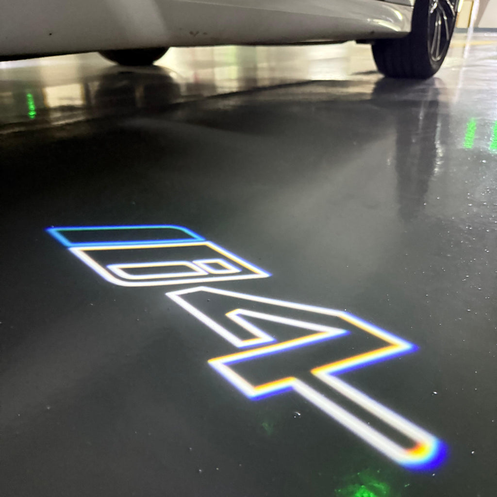 BMW  i4  LOGO PROJECTOT LIGHTS (quantity 1 = 1 sets/2 door lights)Nr.bmw00300