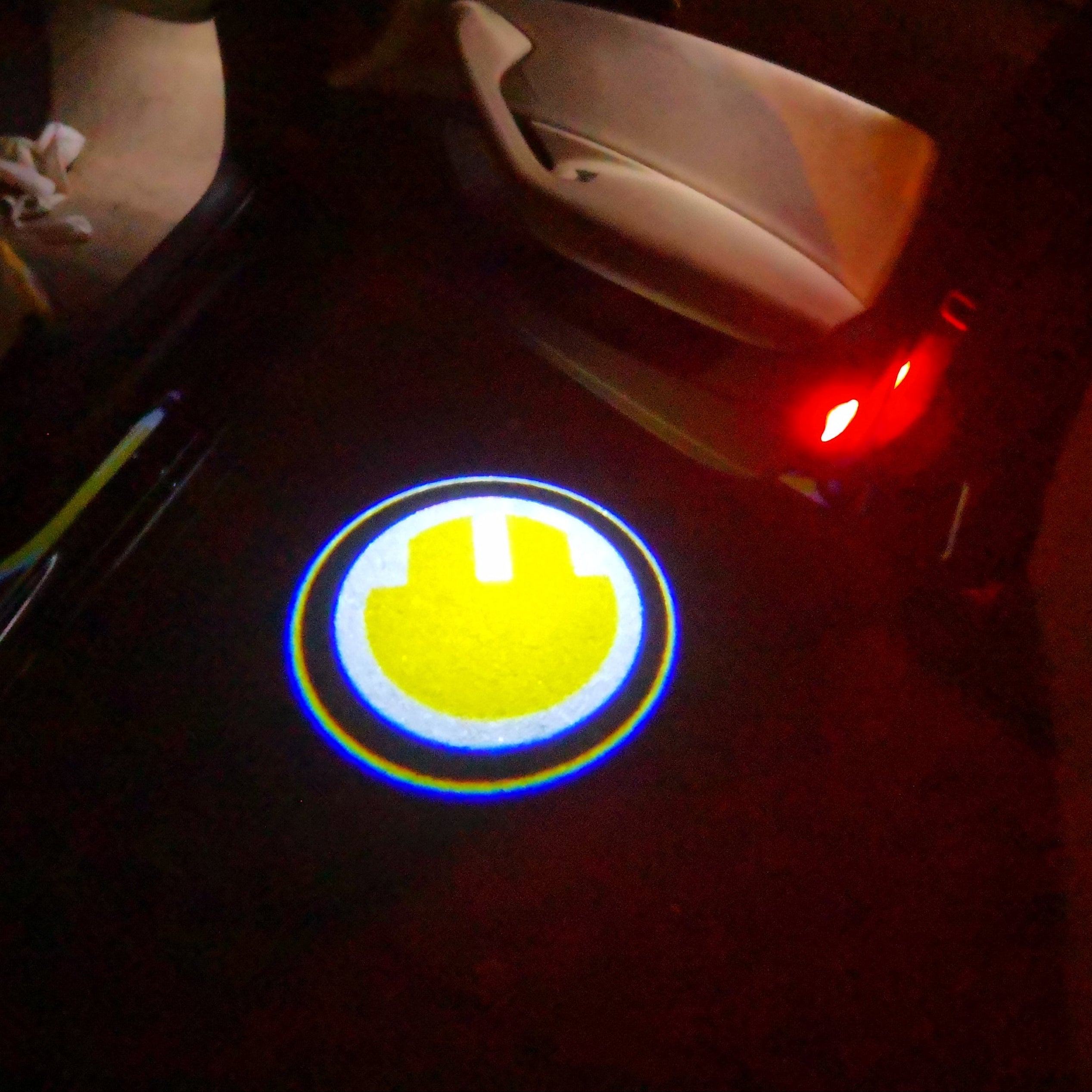MINI ELECTRIC  LOGO PROJECROTR LIGHTS Nr.81 (quantity  1 =  2 Logo Film /  2 door lights)