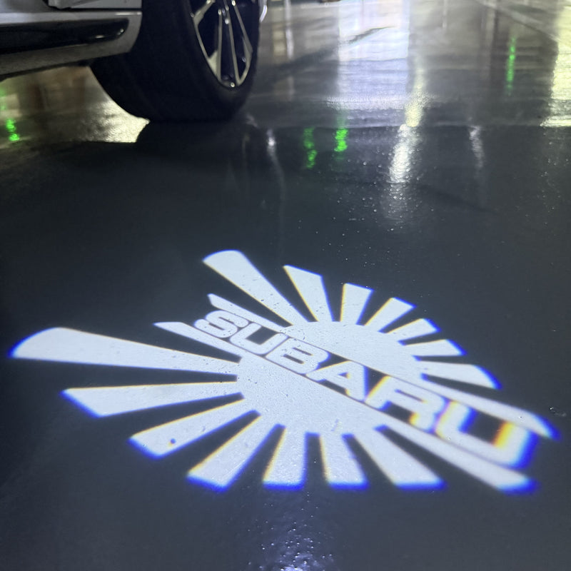SUBARU LOGO PROJECROTR LIGHTS Nr.03 (Menge 1 = 1 Satz/2 Türleuchten) 