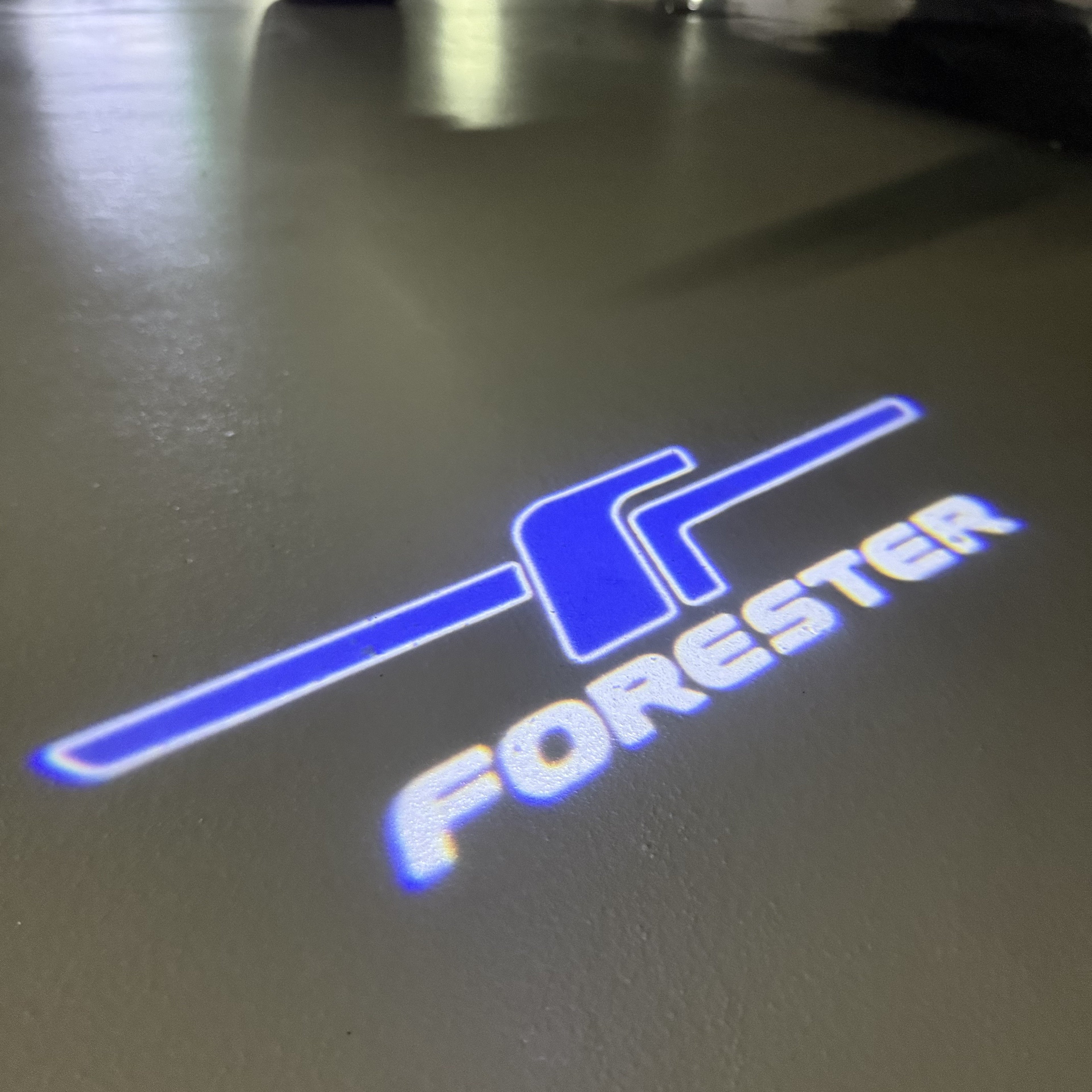 SUBARU Forester LOGO PROJECROTR LIGHTS (quantity 1 = 1 sets/2 door lights) Nr.03d09