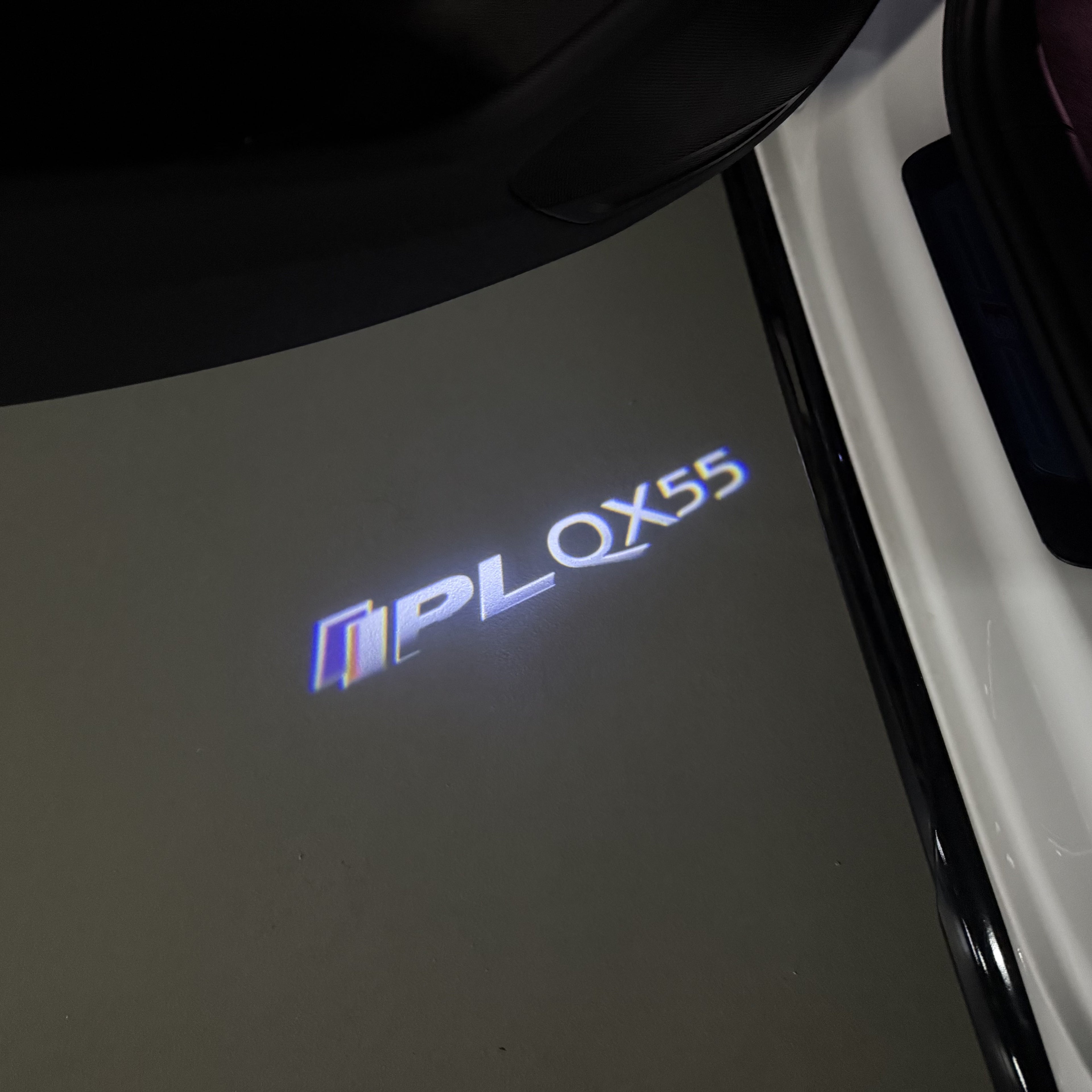 INFINITI QX 55 LOGO PROJECROTR LIGHTS (quantity 1 = 1 sets/2 door lights) Nr.47X0Z3