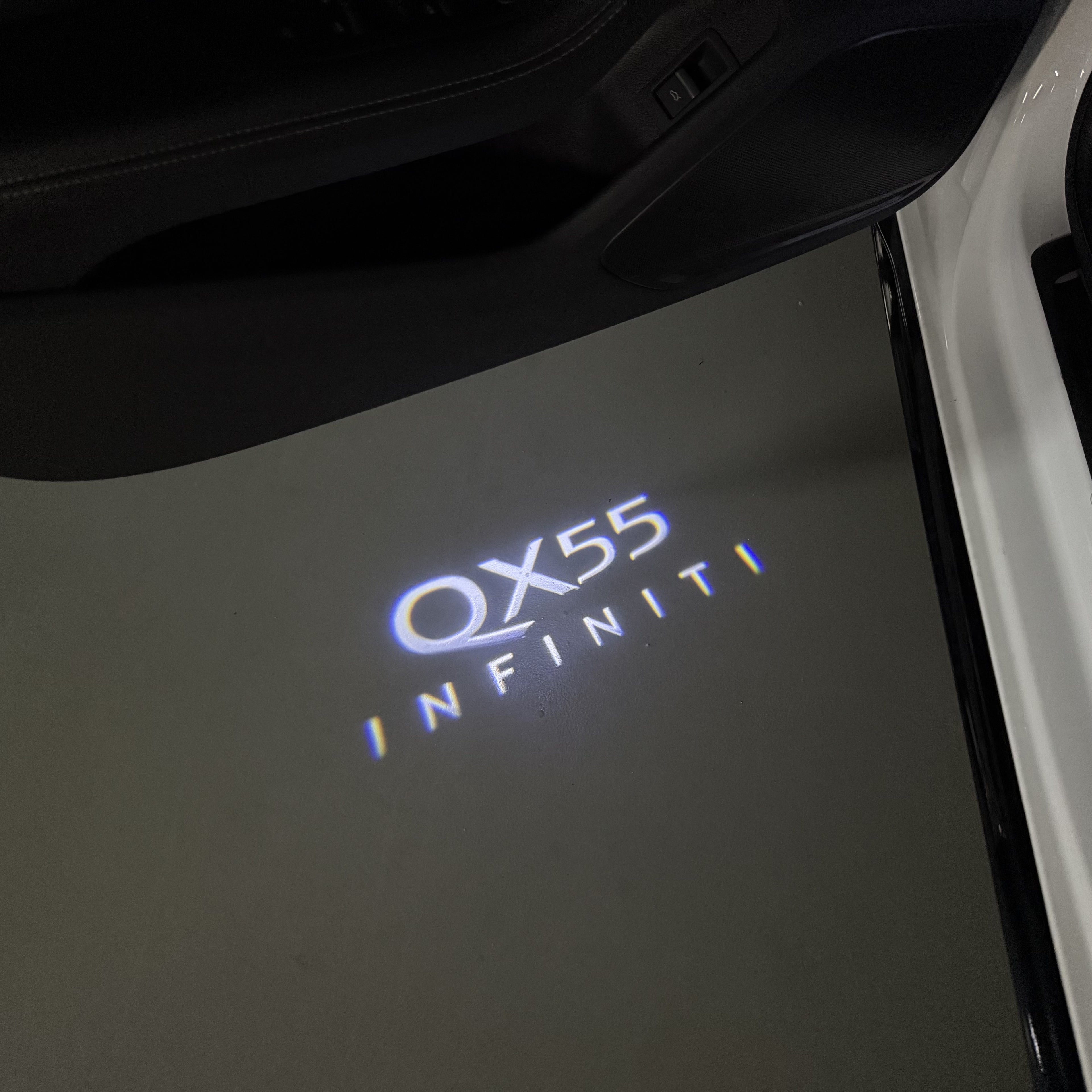 INFINITI QX 55 LOGO PROJECROTR LIGHTS (quantity 1 = 1 sets/2 door lights) Nr.47X03
