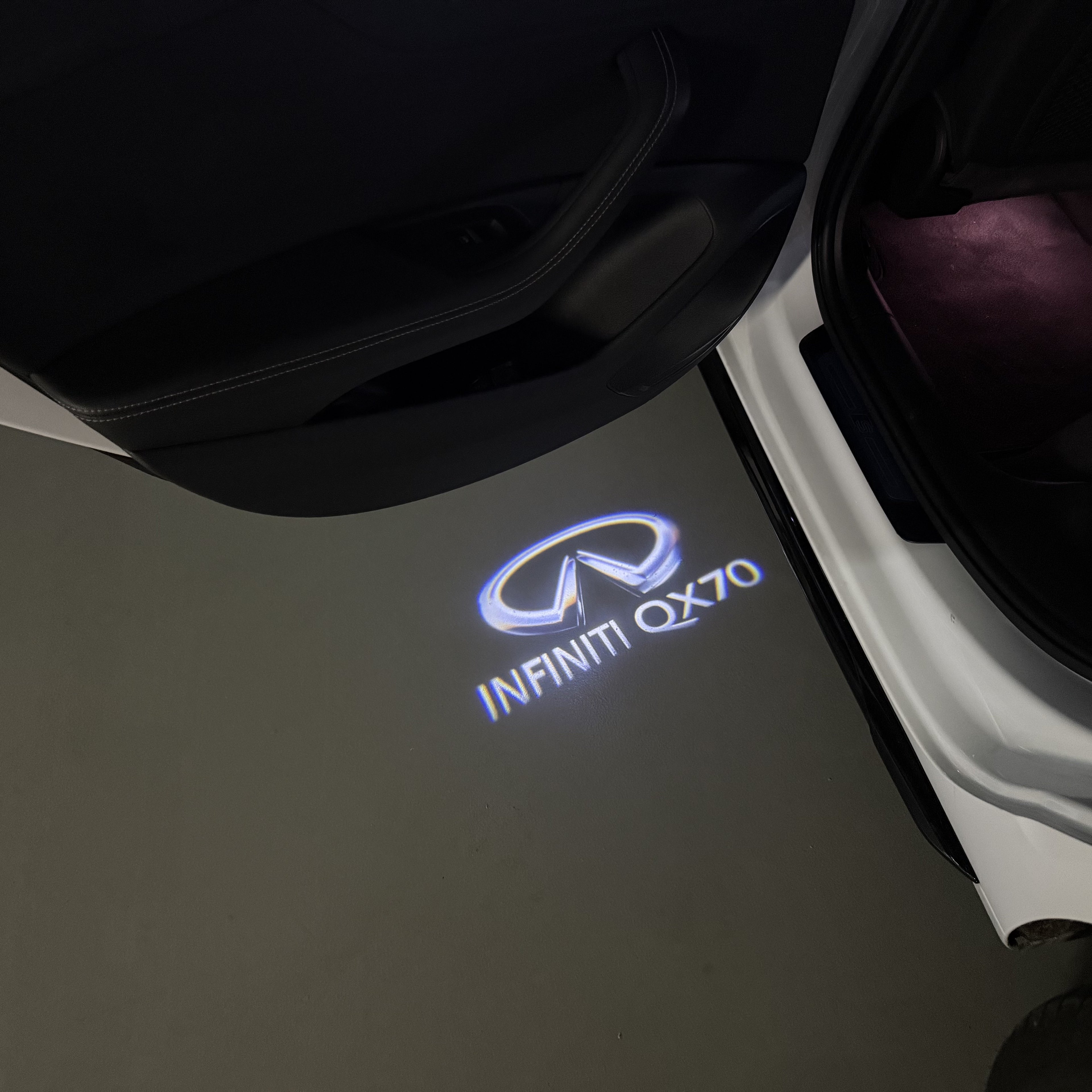 INFINITI QX 70 LOGO PROJECROTR LIGHTS (quantity 1 = 1 sets/2 door lights) Nr.47XQ32