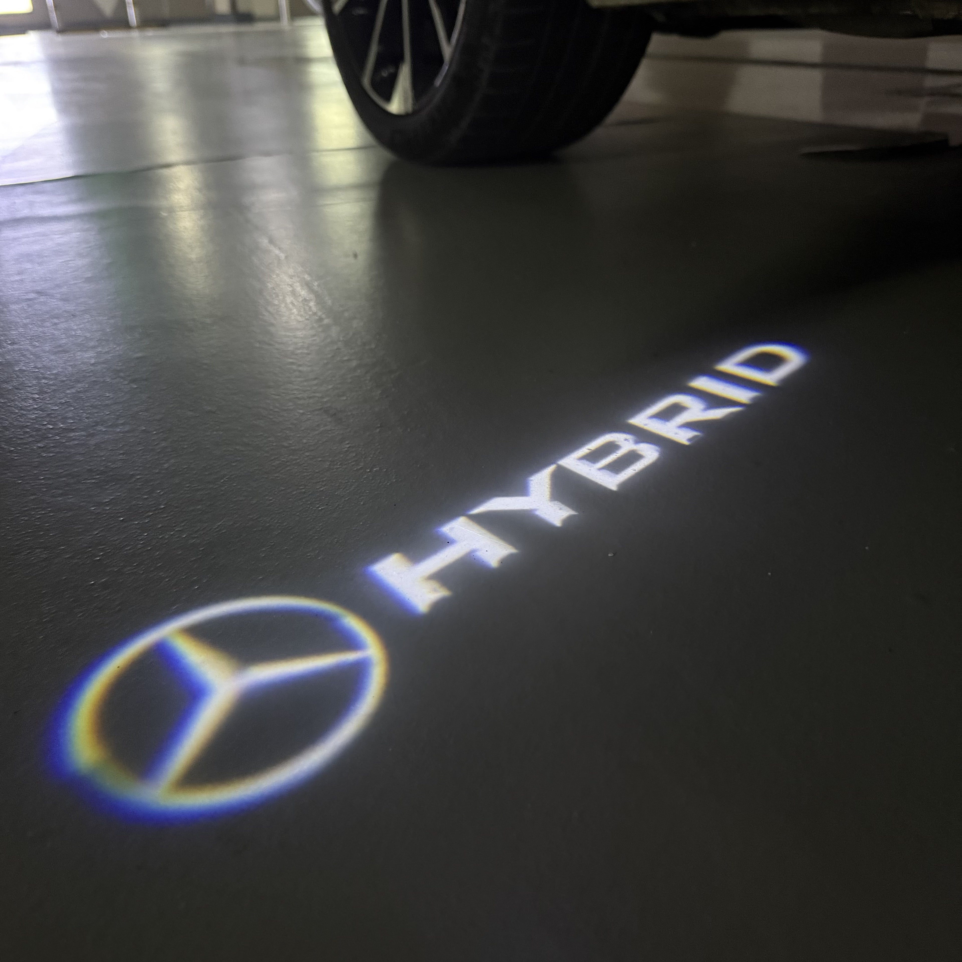 MERCEDES BENZ HYBRID LOGO PROJECTOT LIGHTS  (quantity 1 = 1 set /2 door lights with 2 logo films)Nr.02M248