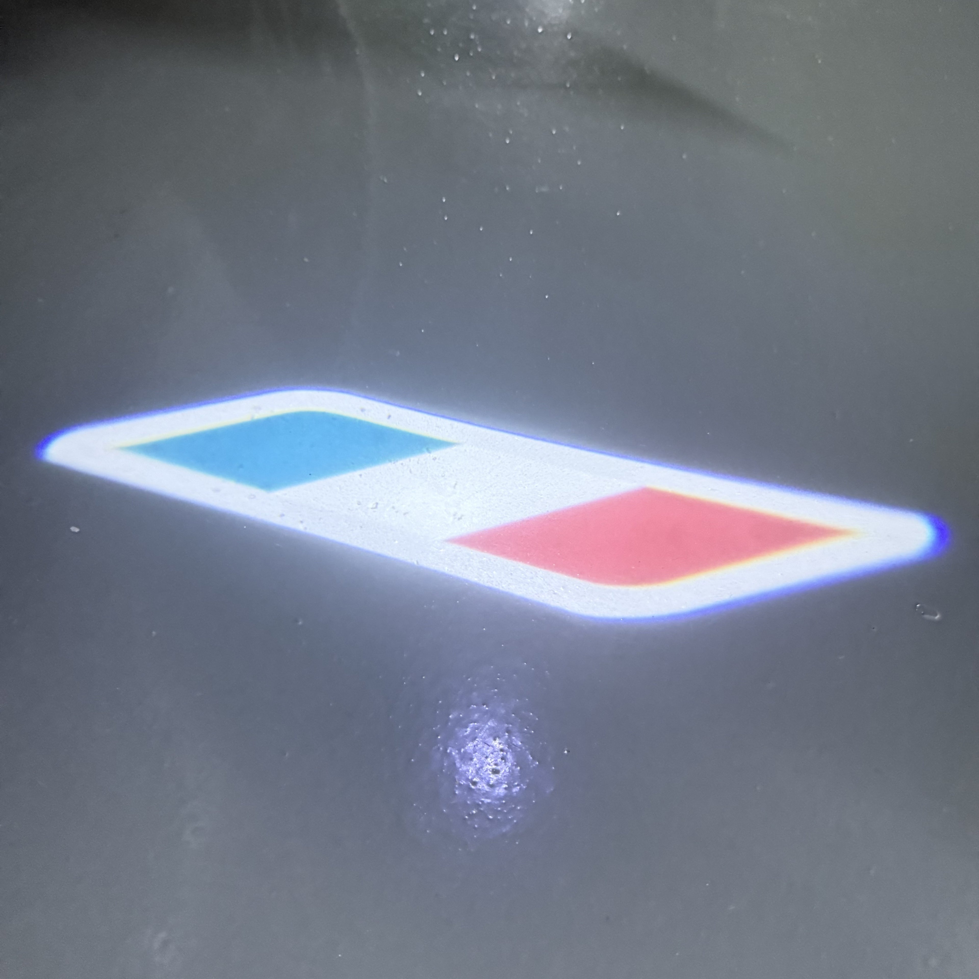 FIAT ORIGINAL LOGO PROJECTOT LIGHTS  (quantity  1 =  2 Logo Film /  2 door lights)Nr.48ER03