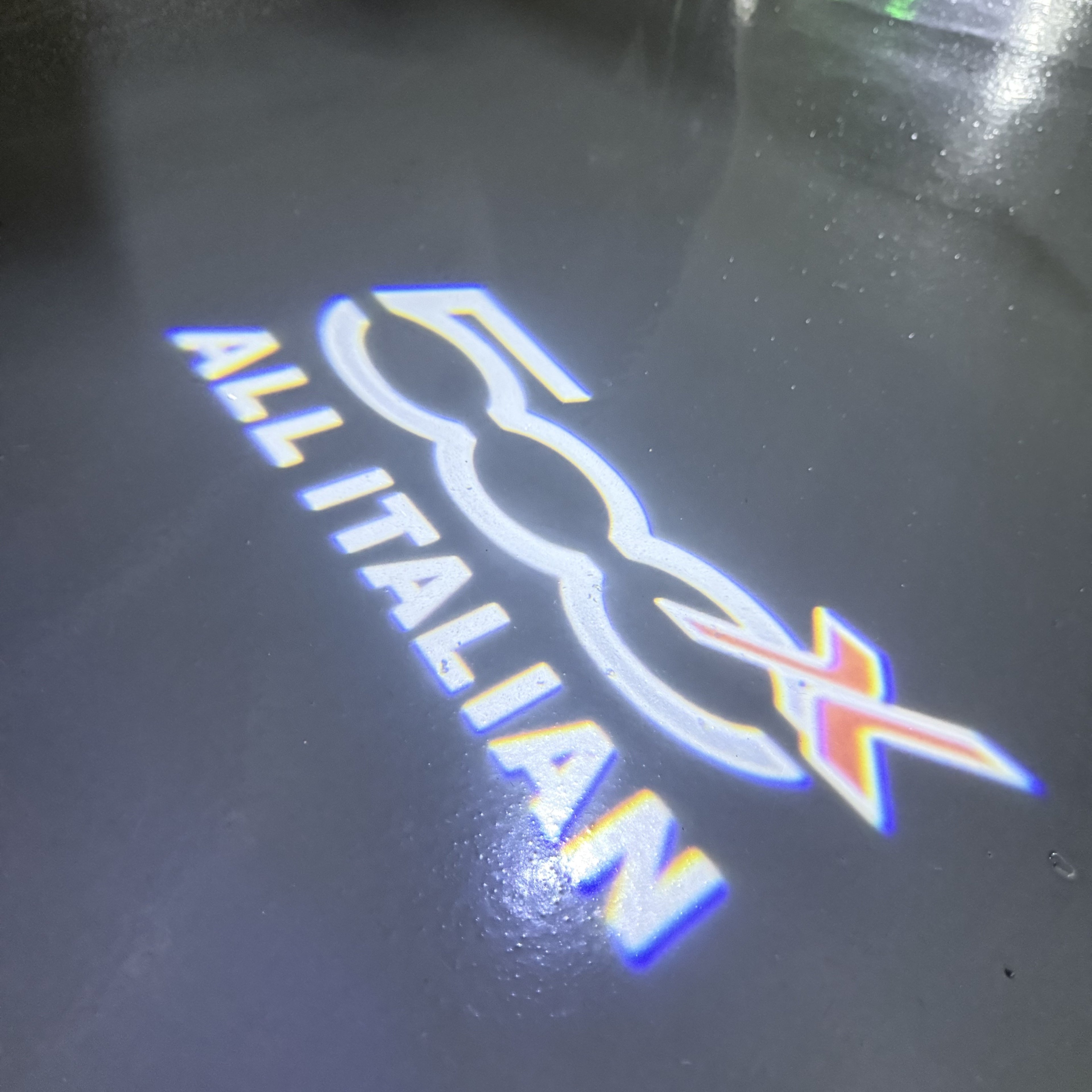 FIAT 500 LOGO PROJECTOT LIGHTS  (quantity  1 =  2 Logo Film /  2 door lights)Nr.48ER22