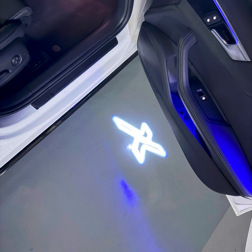 FIAT 500 X LOGO PROJECTOT LIGHTS  (quantity  1 =  2 Logo Film /  2 door lights)Nr.48ER10