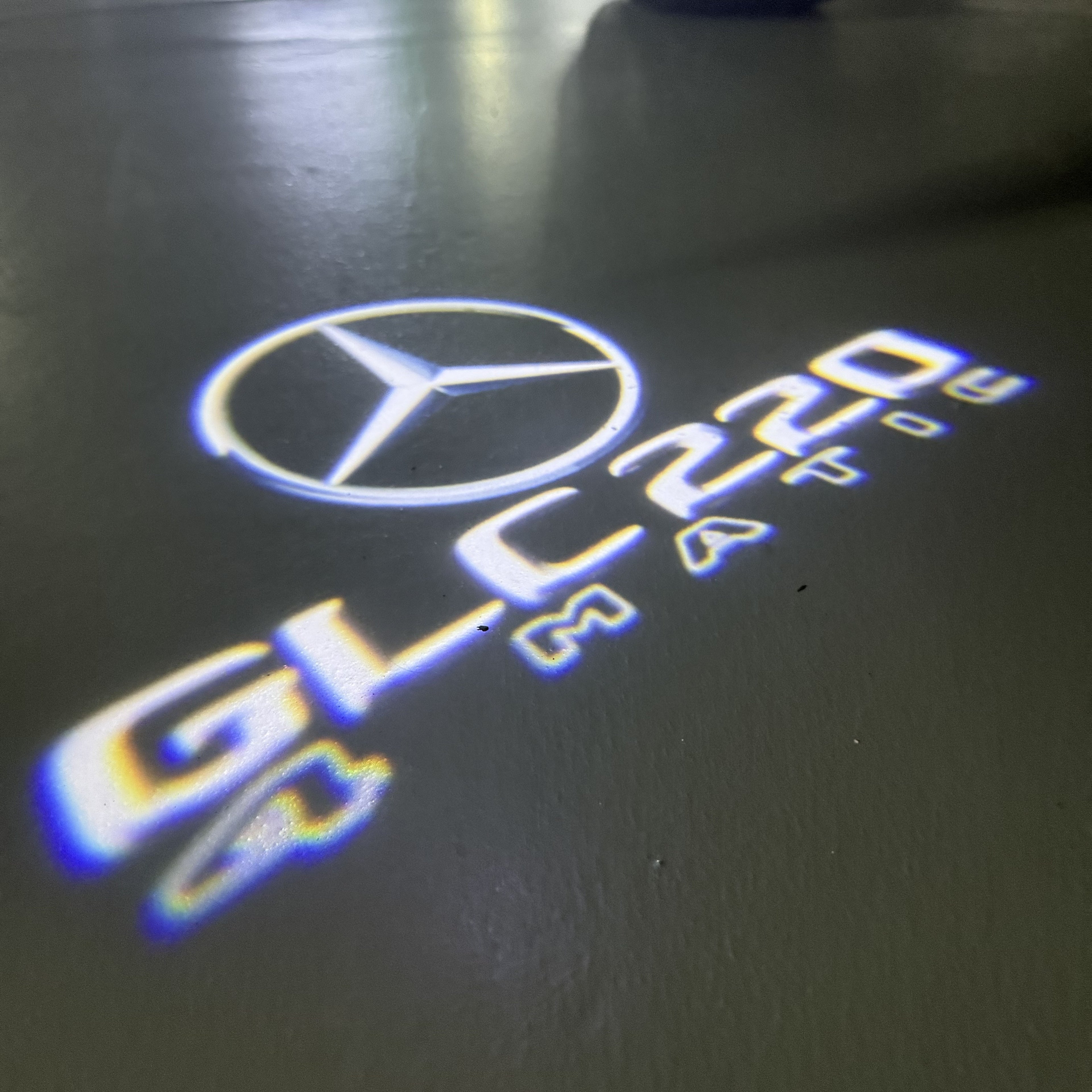 MERCEDES BENZ GLC 220 LOGO PROJECTOT LIGHTS  (quantity 1 = 1 set /2 door lights with 2 logo films)Nr.02M431