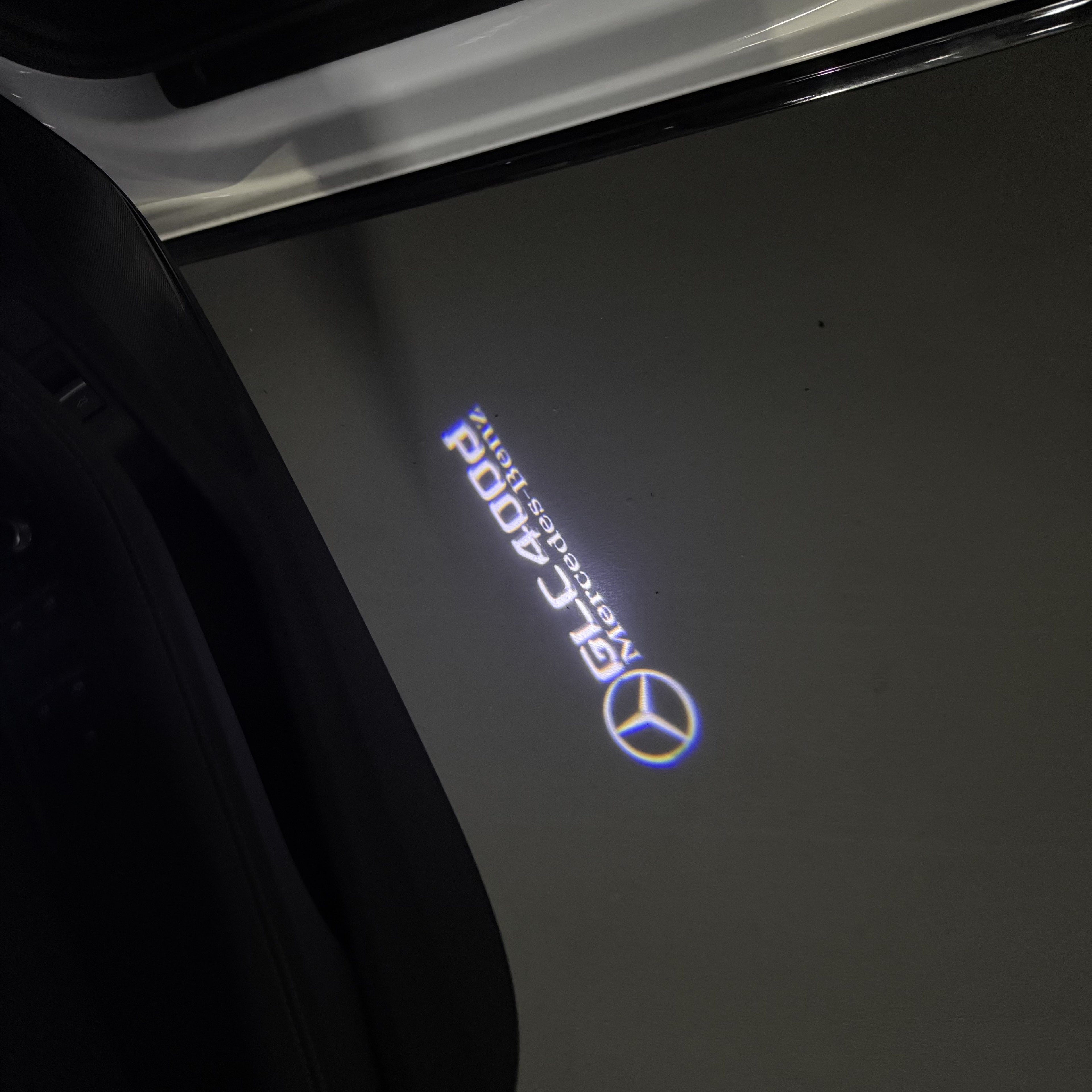 MERCEDES BENZ GLC 400d LOGO PROJECTOT LIGHTS  (quantity 1 = 1 set /2 door lights with 2 logo films)Nr.02M444