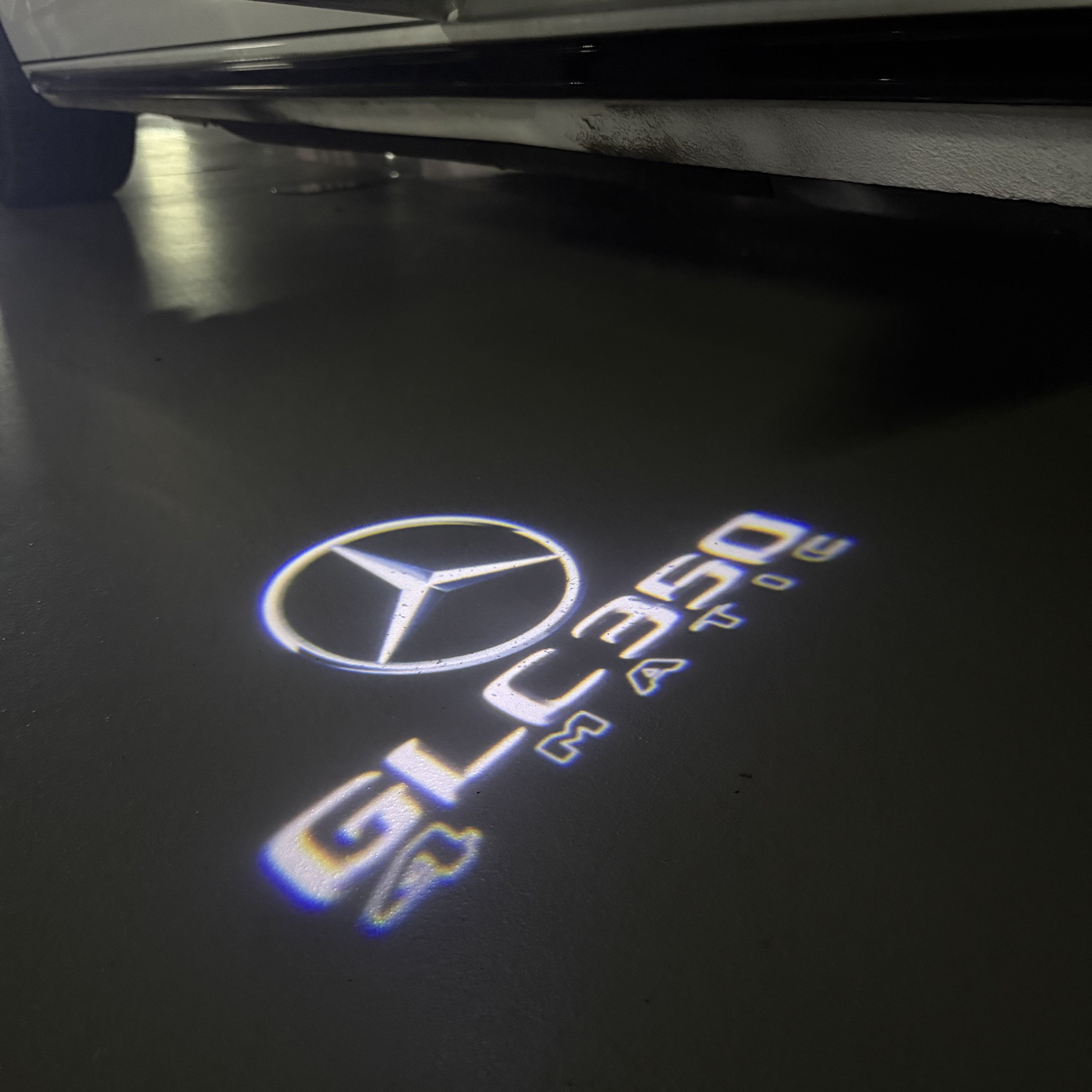 MERCEDES BENZ GLC 350 LOGO PROJECTOT LIGHTS  (quantity 1 = 1 set /2 door lights with 2 logo films)Nr.02M440